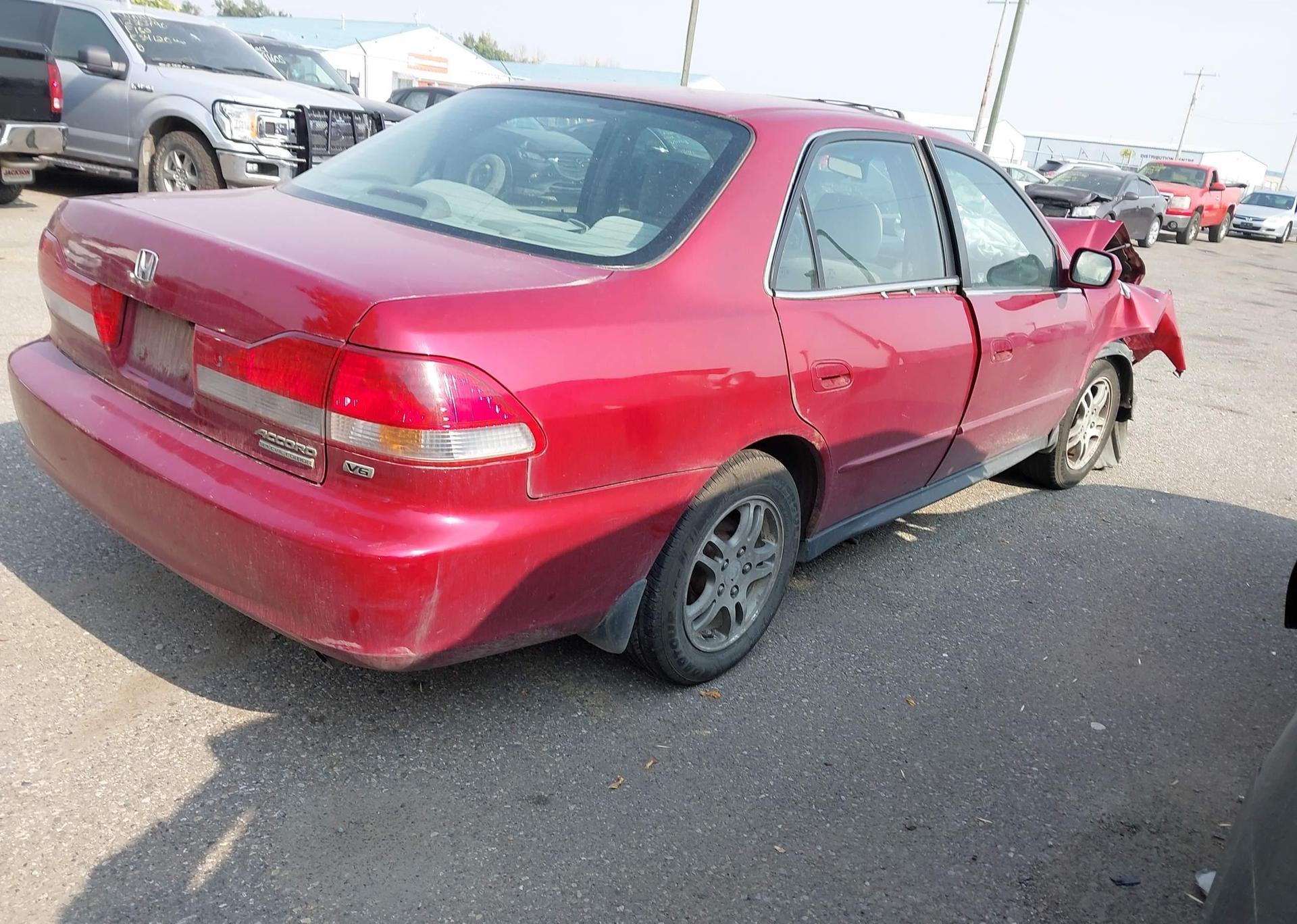 2002 HONDA ACCORD SE
