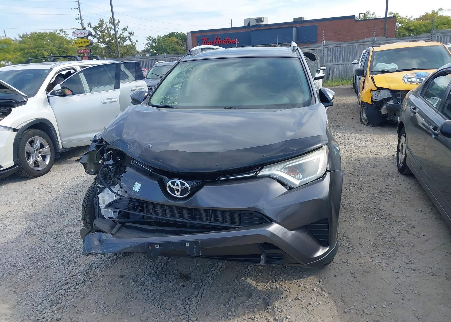 2016 TOYOTA RAV4 LE