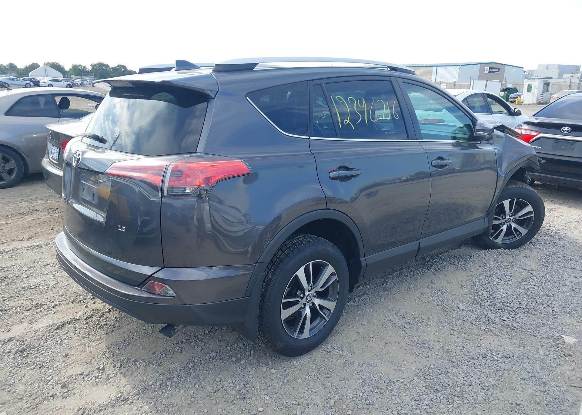 2016 TOYOTA RAV4 LE
