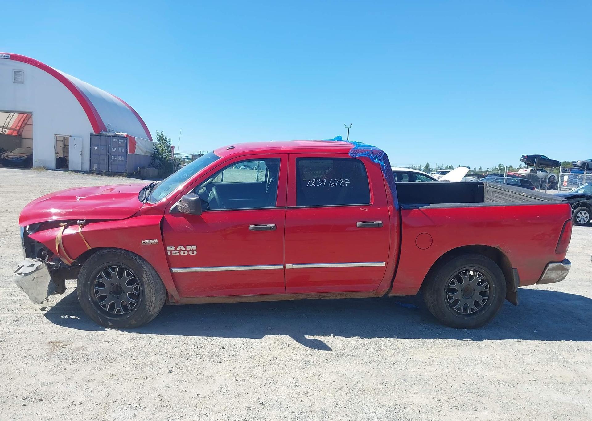 2015 RAM 1500 ST