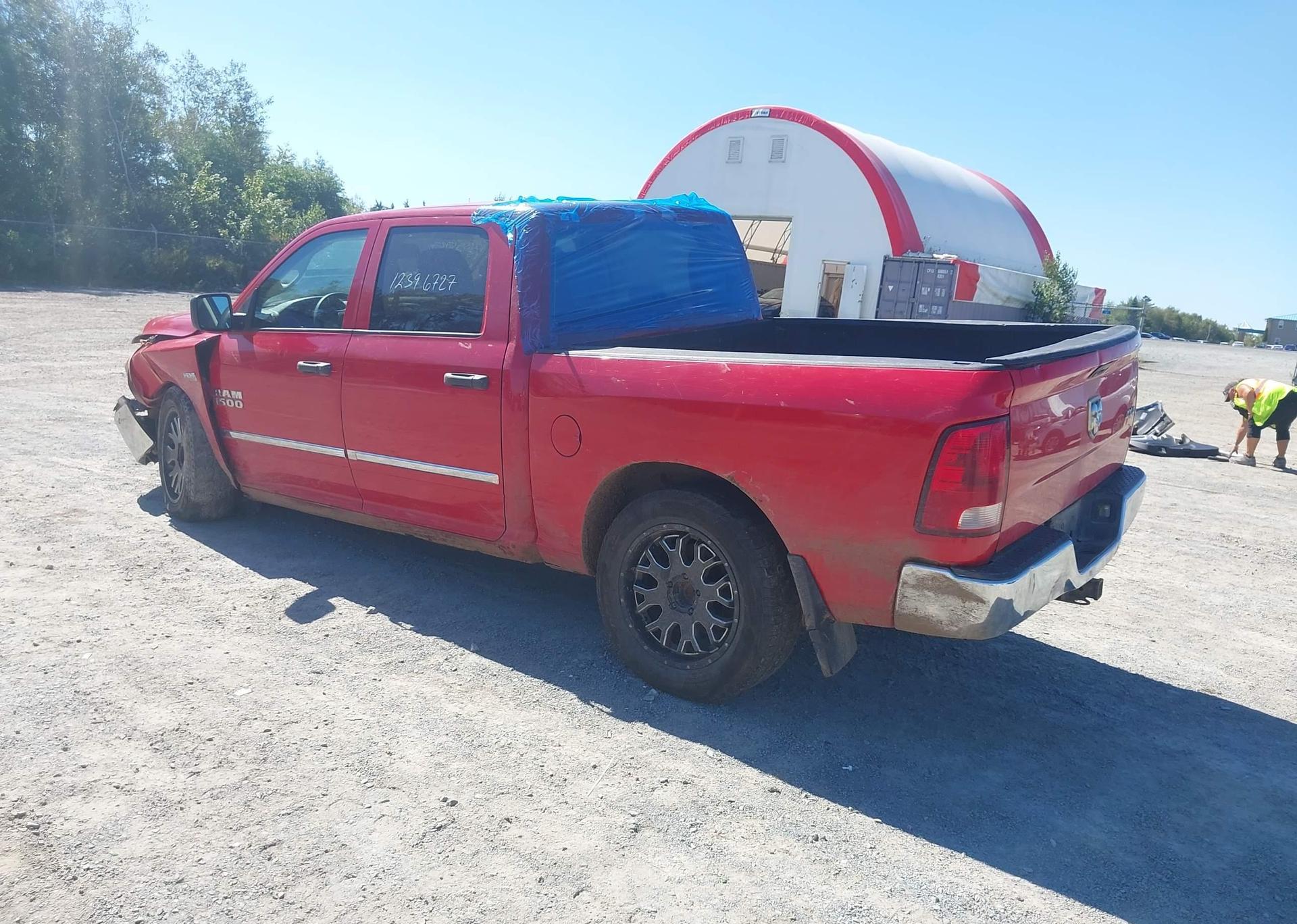 2015 RAM 1500 ST