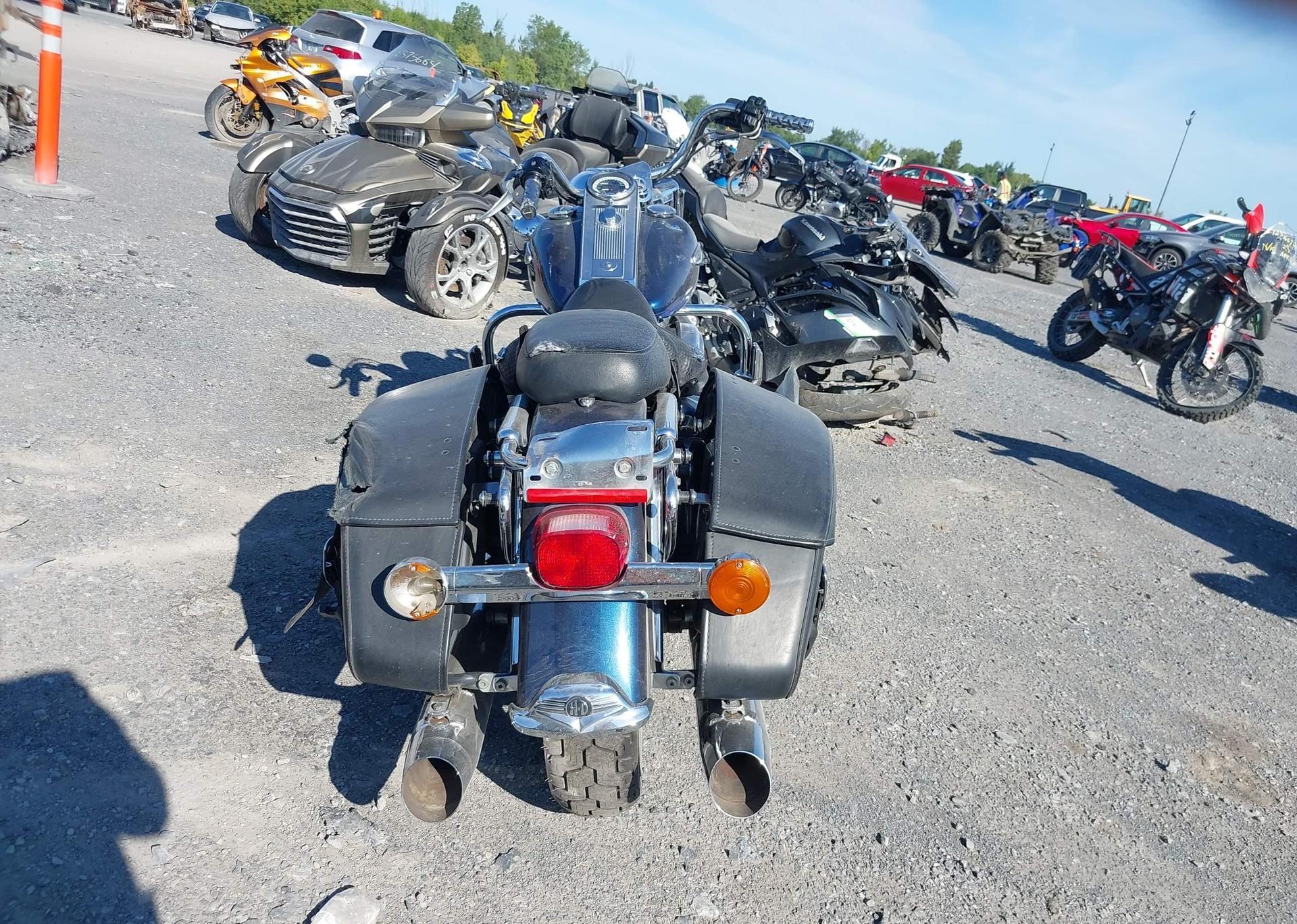 2004 HARLEY-DAVIDSON FLHRCI