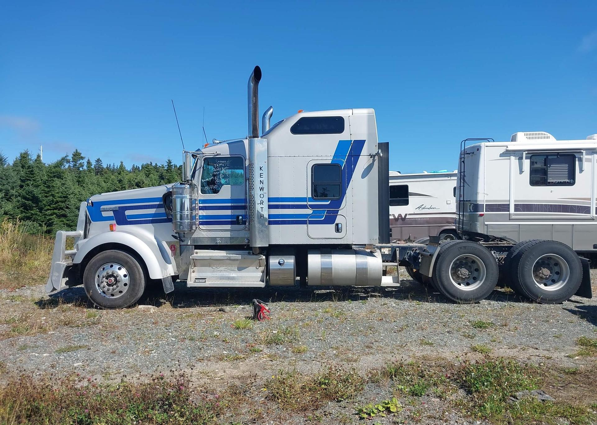 2020 KENWORTH W900