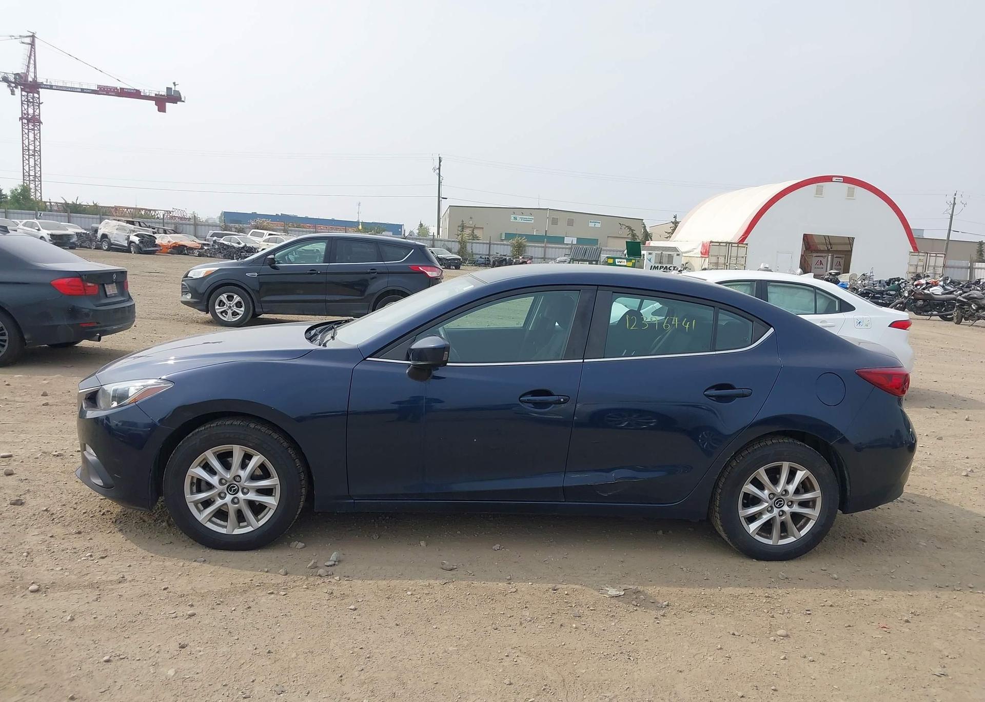 2016 MAZDA MAZDA3 GS
