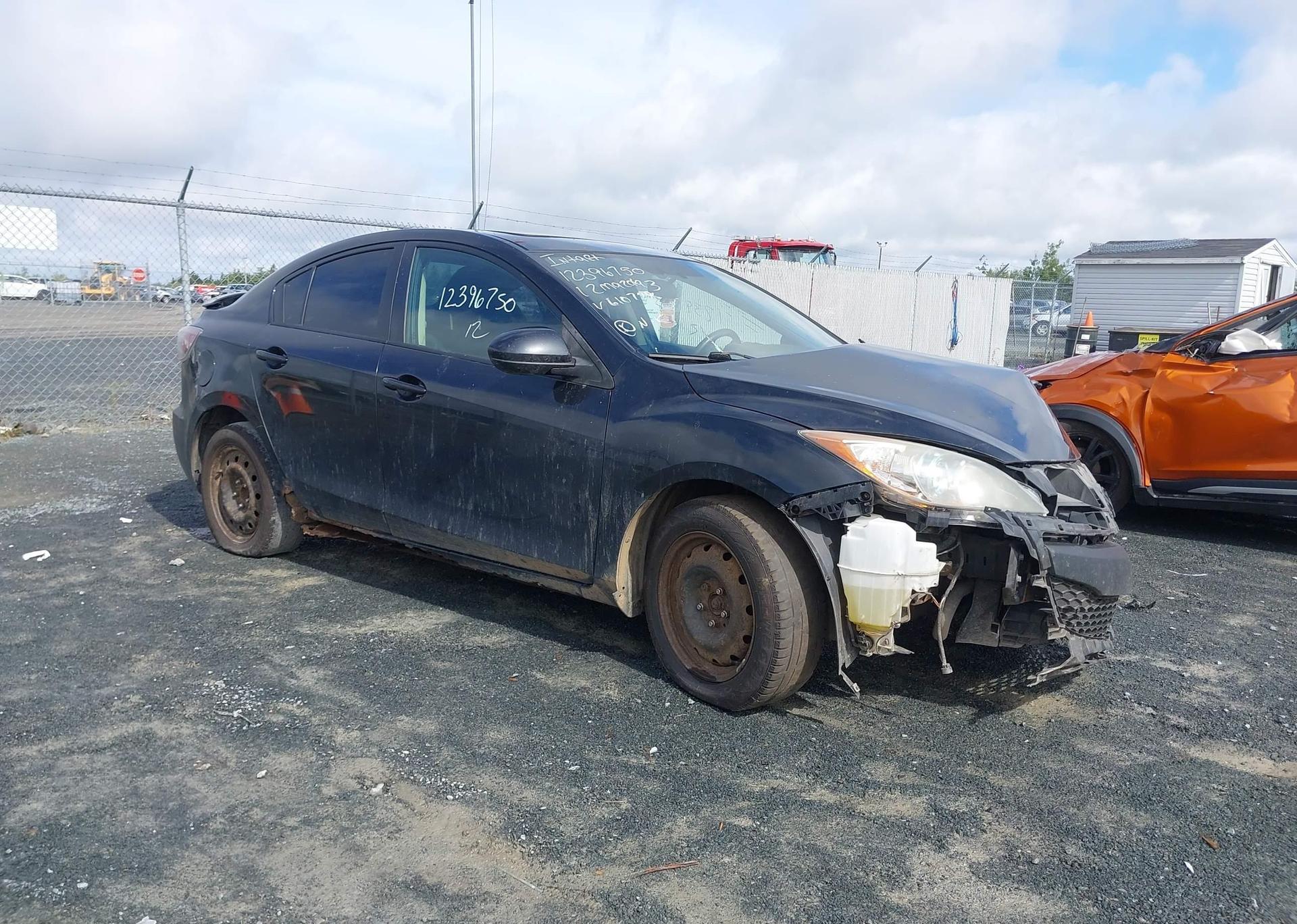 2012 MAZDA MAZDA3 GS-SKY