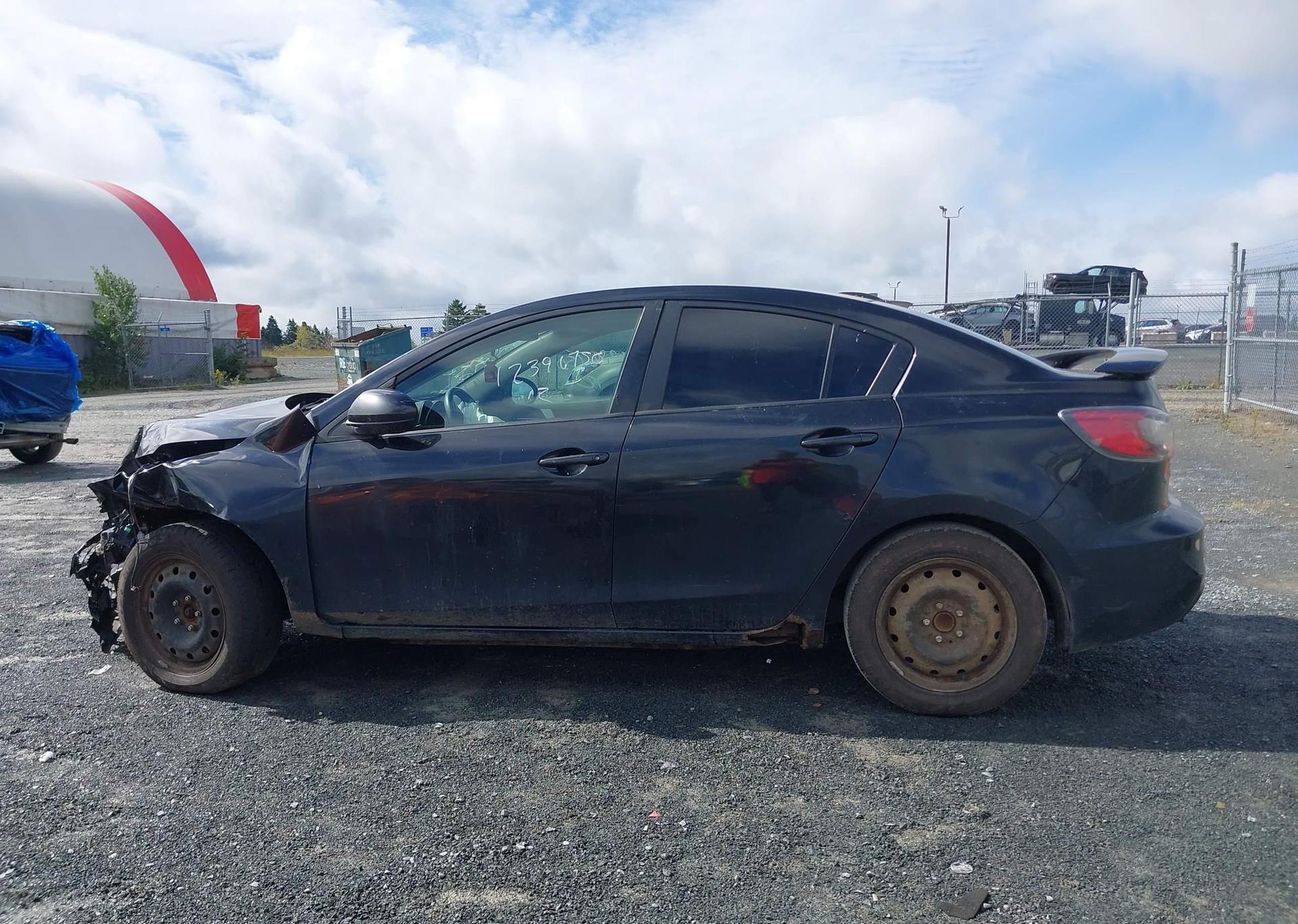 2012 MAZDA MAZDA3 GS-SKY