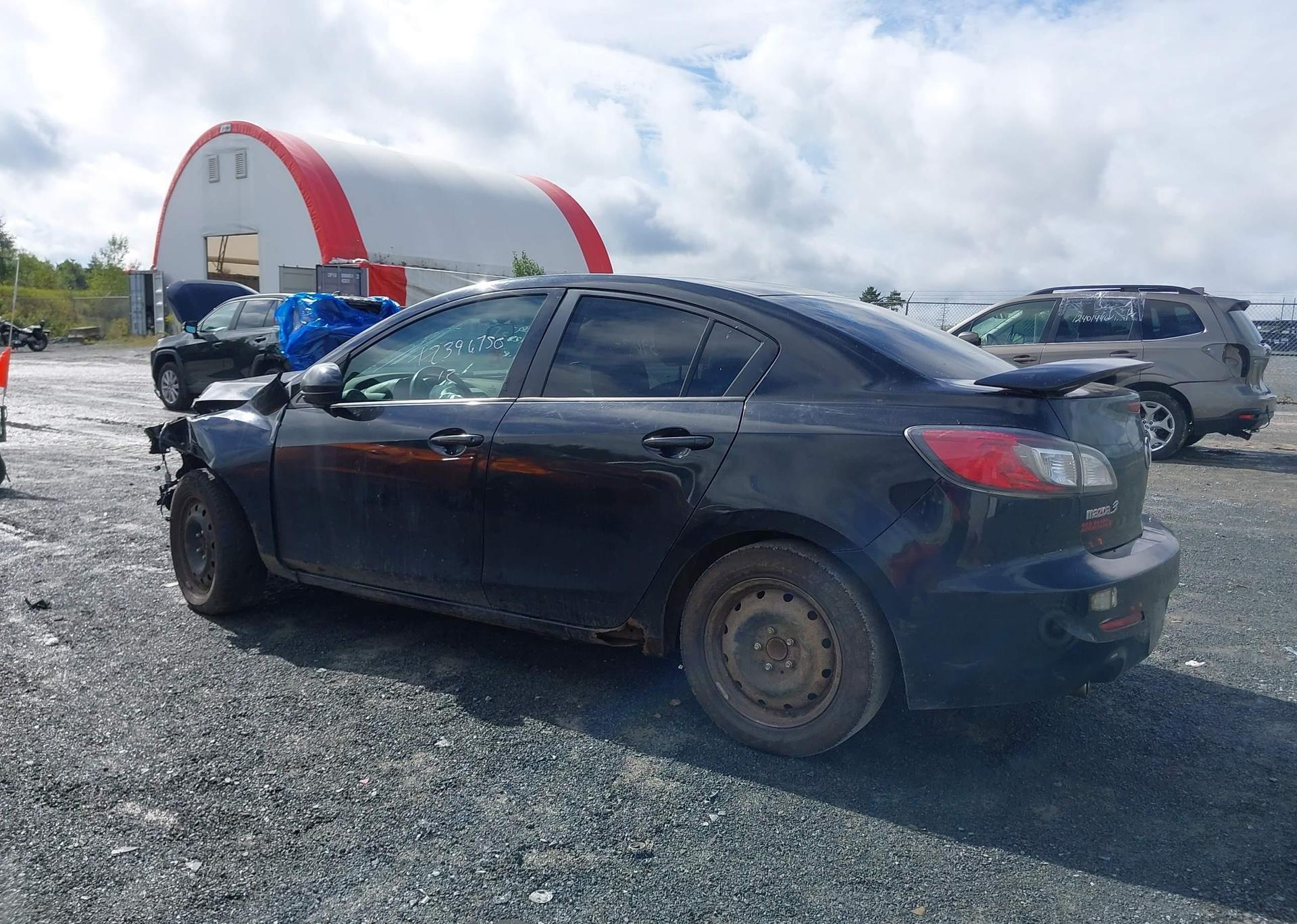 2012 MAZDA MAZDA3 GS-SKY