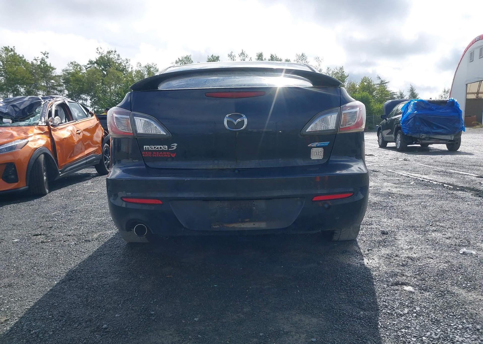 2012 MAZDA MAZDA3 GS-SKY