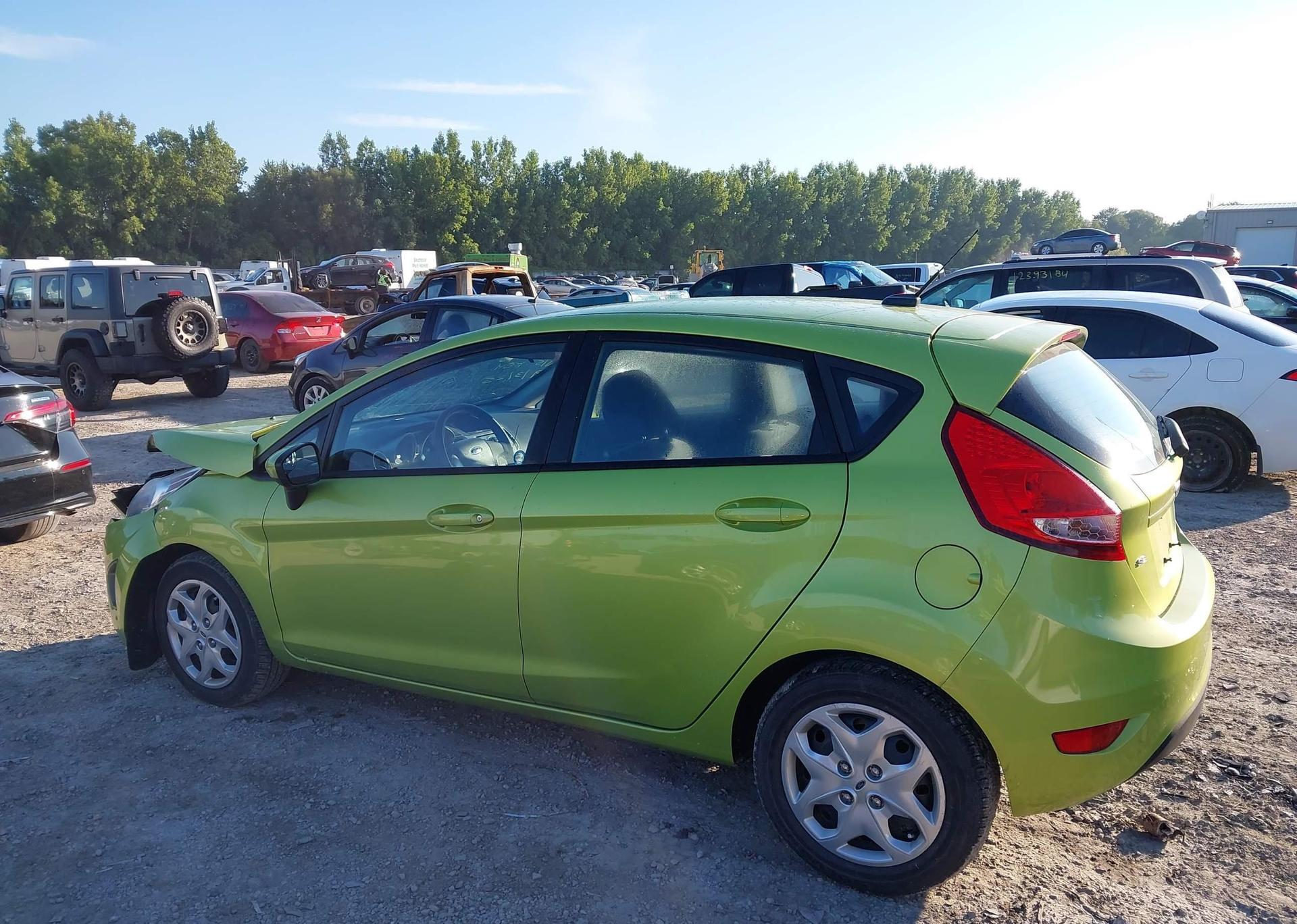 2013 FORD FIESTA SE