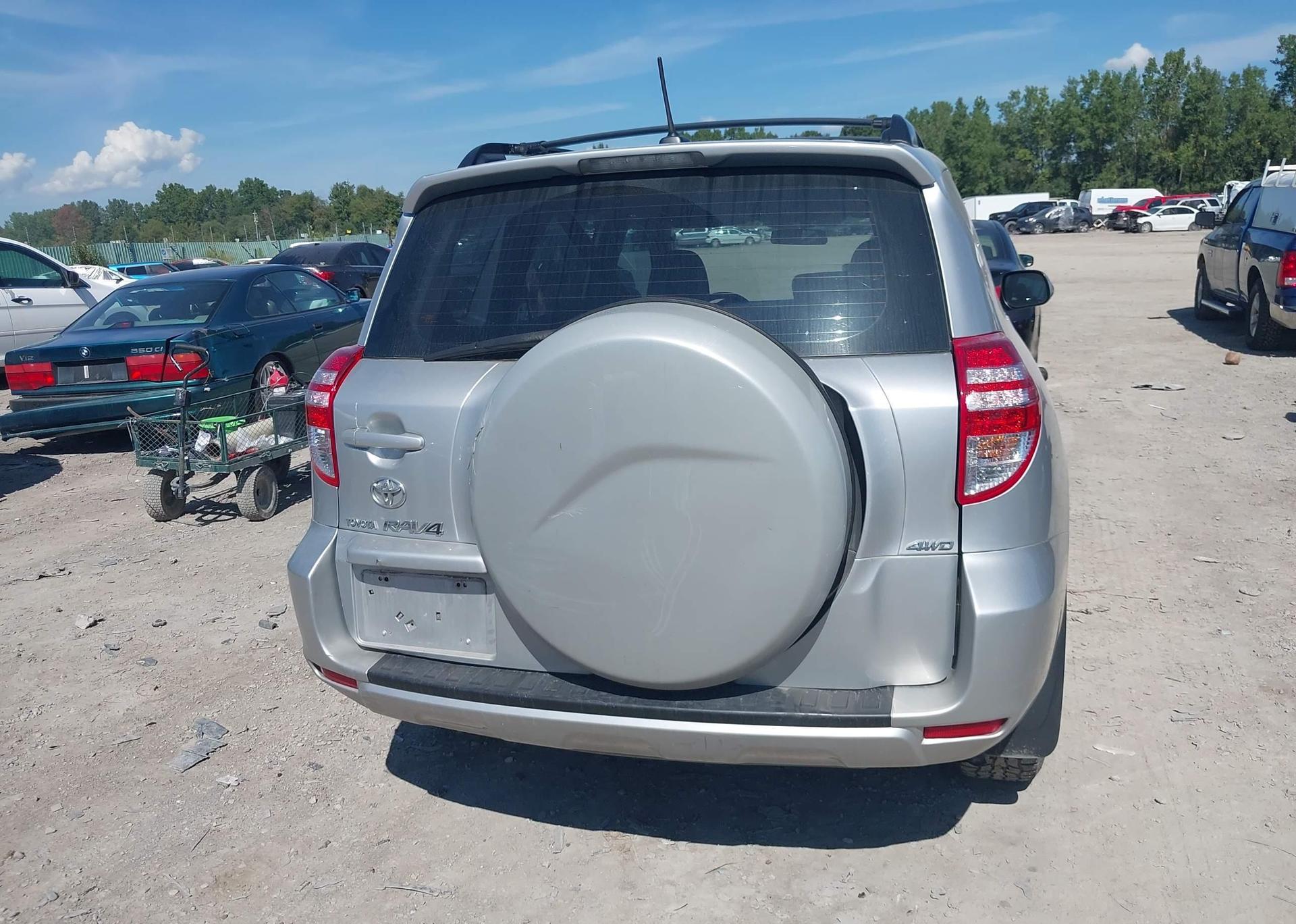 2010 TOYOTA RAV4