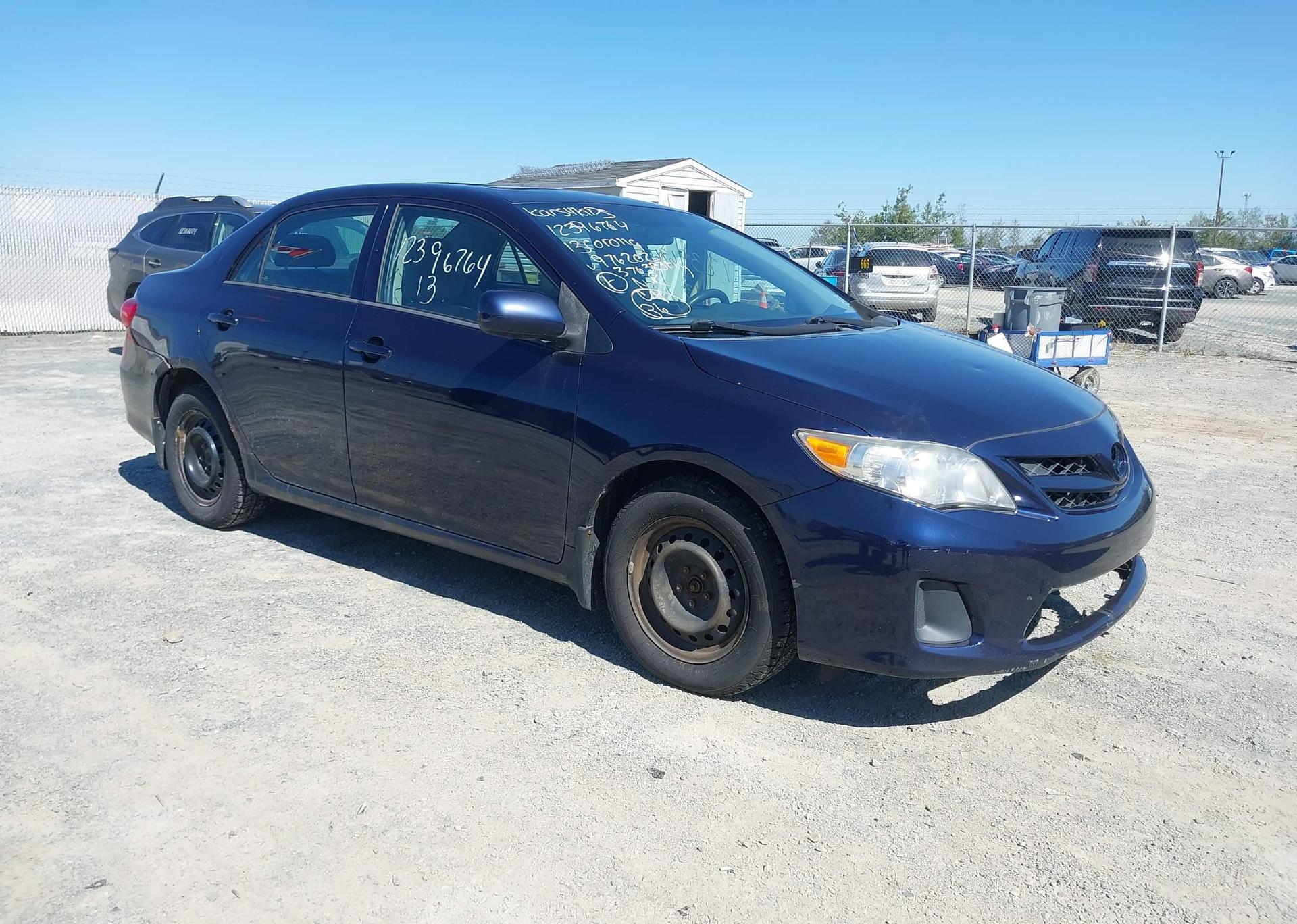 2013 TOYOTA COROLLA S