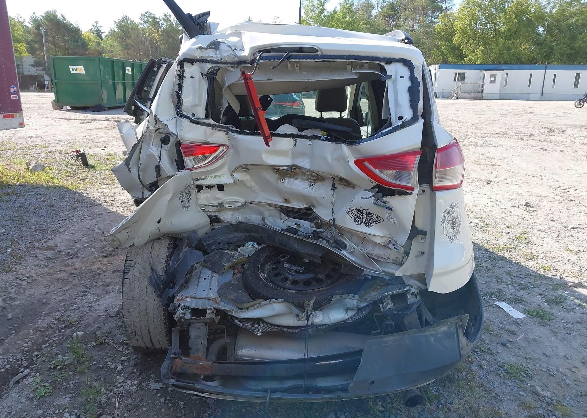 2015 FORD ESCAPE SE