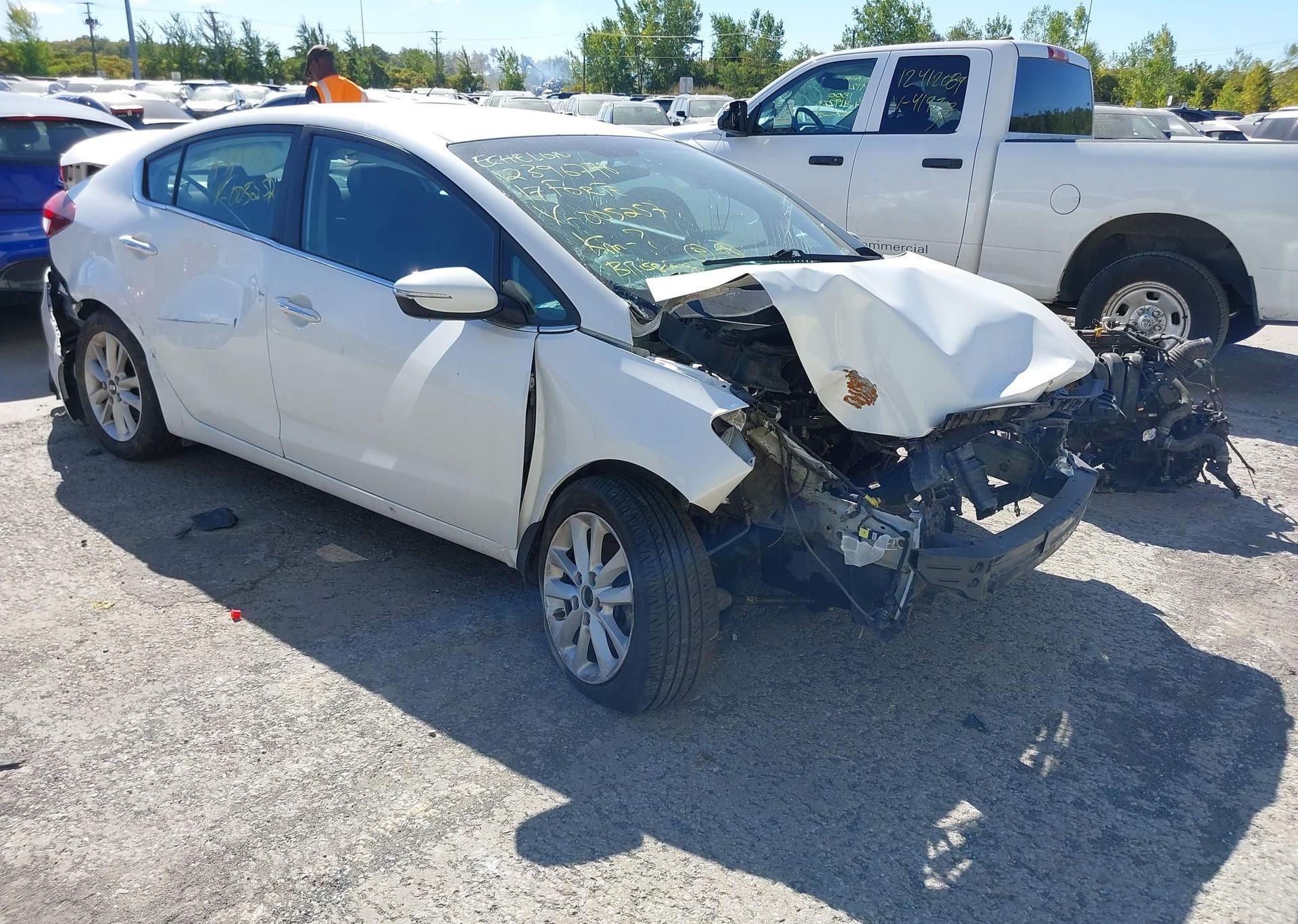 2017 KIA FORTE EX