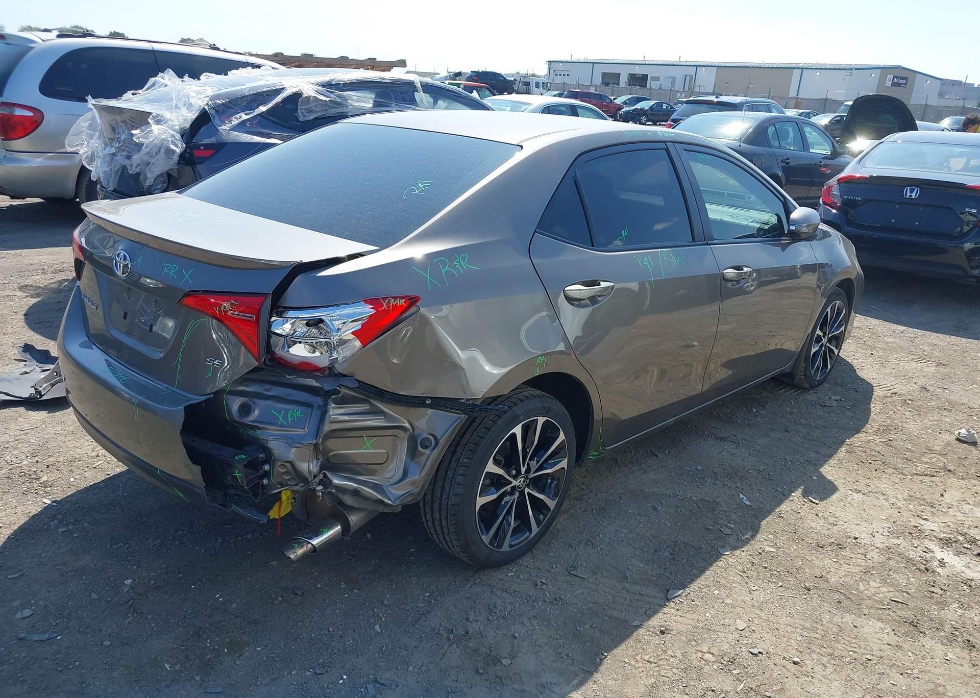 2019 TOYOTA COROLLA