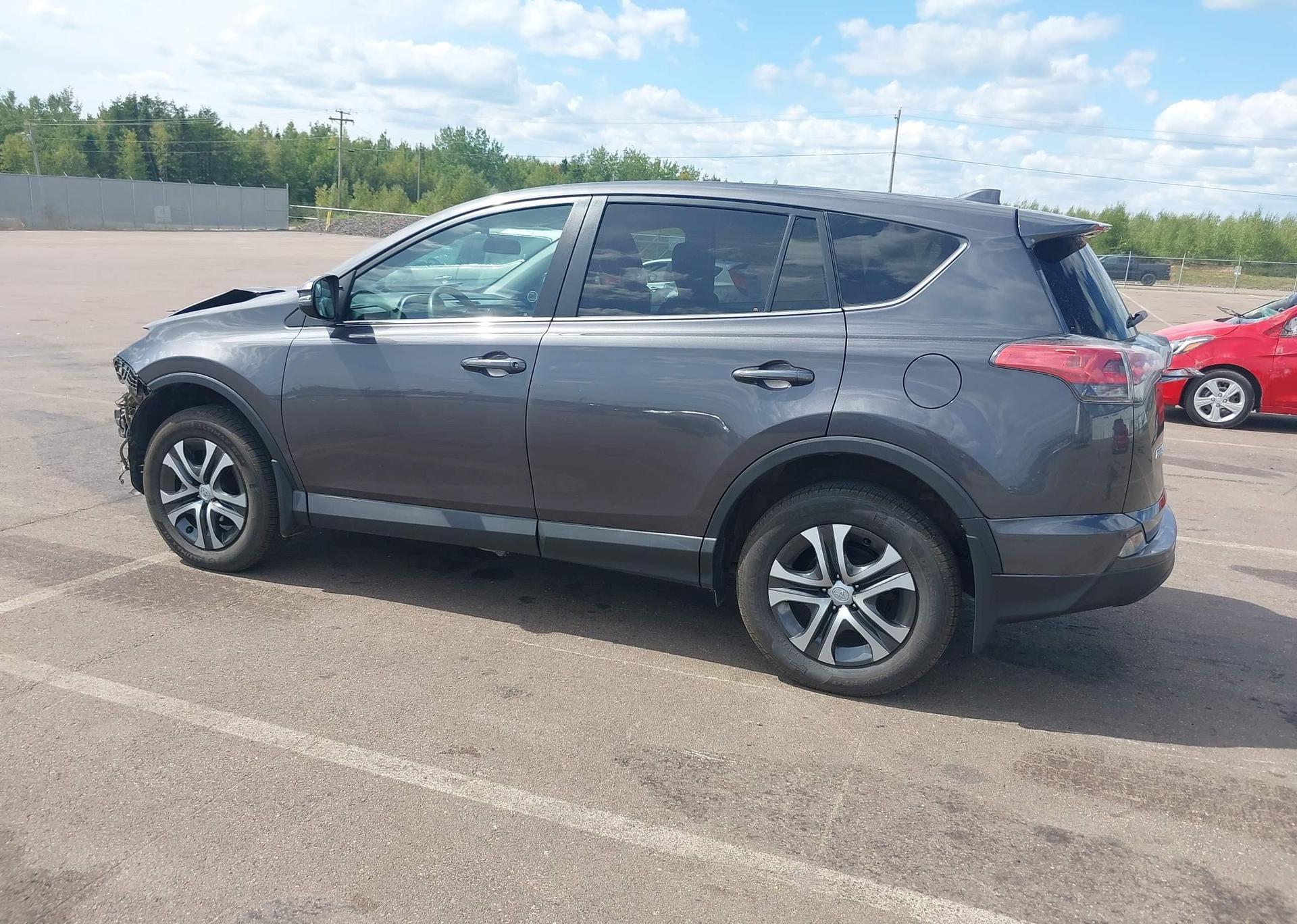 2016 TOYOTA RAV4 LE