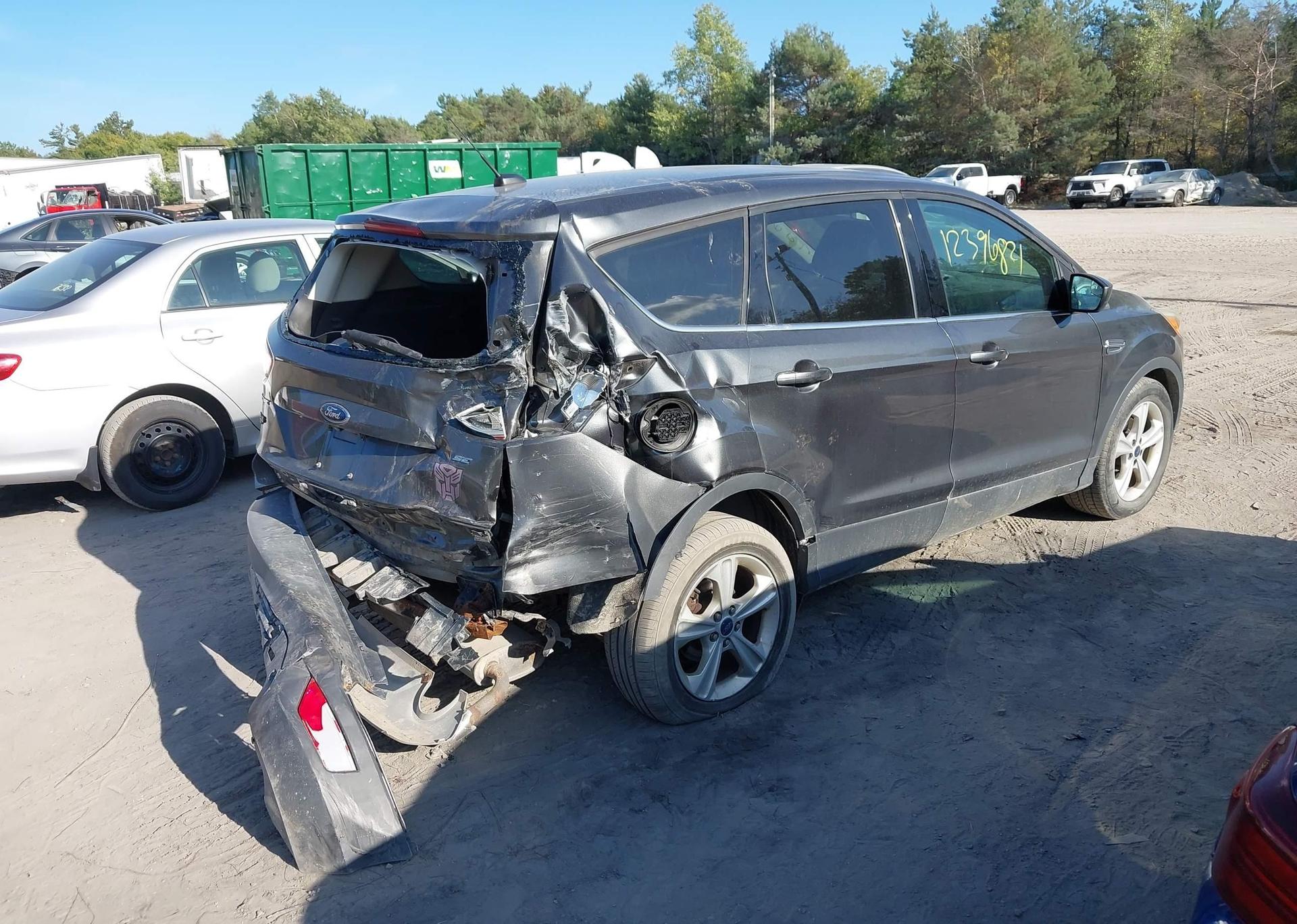 2015 FORD ESCAPE SE