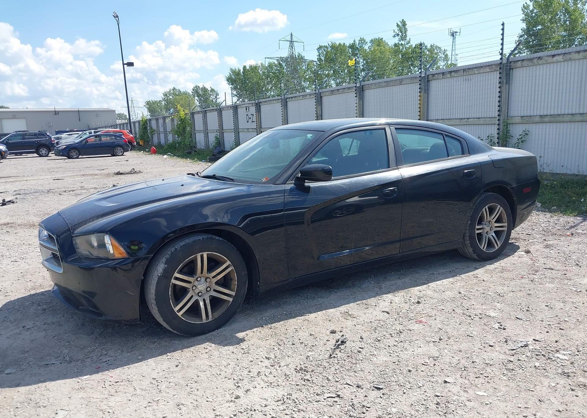 2013 DODGE CHARGER SXT