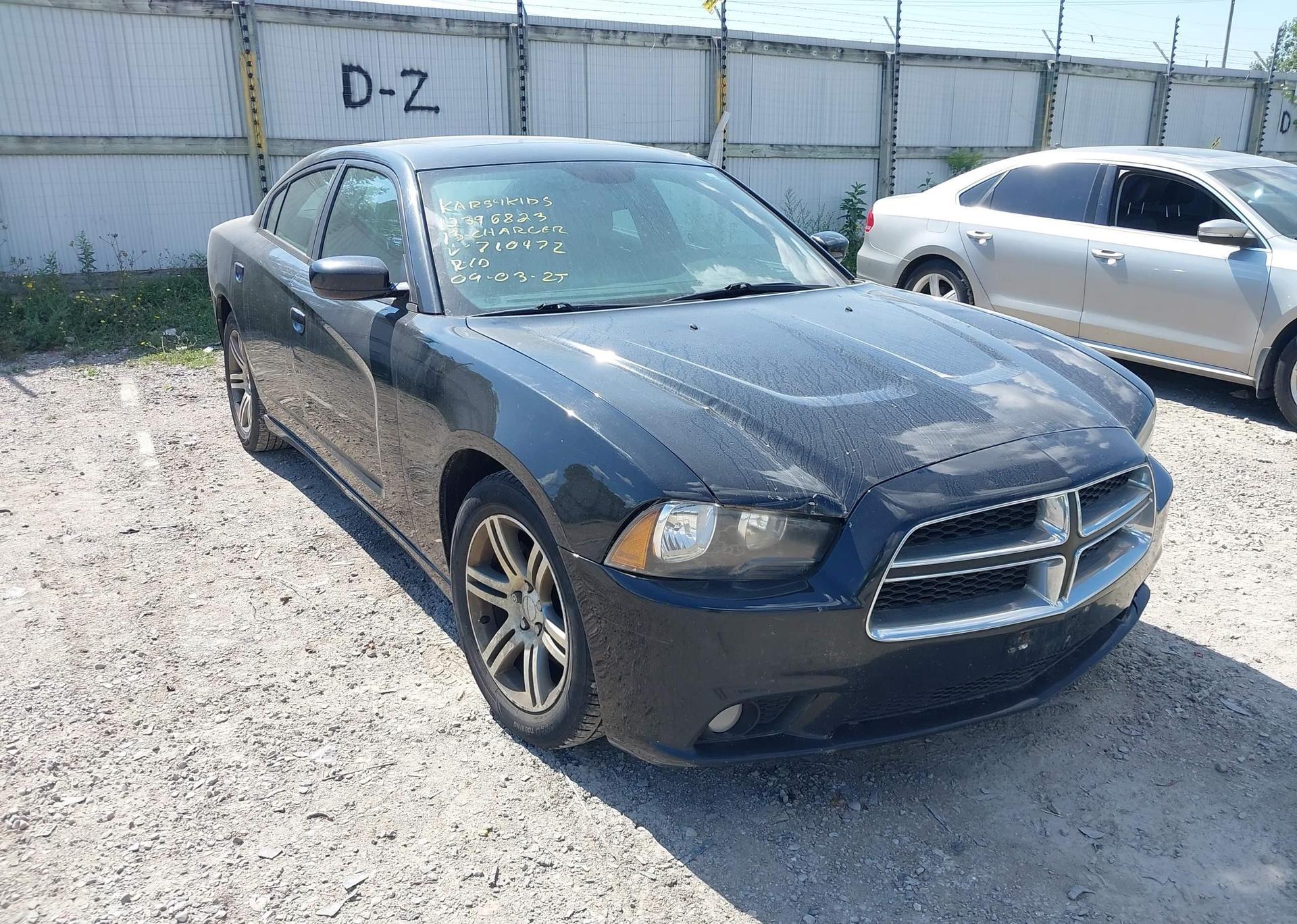 2013 DODGE CHARGER SXT