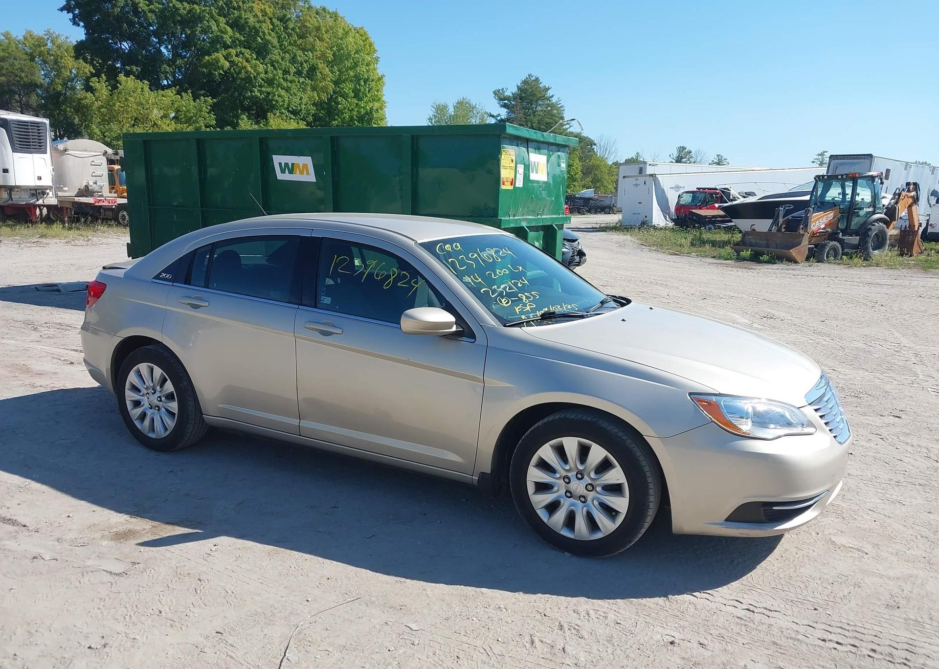 2014 CHRYSLER 200 LX
