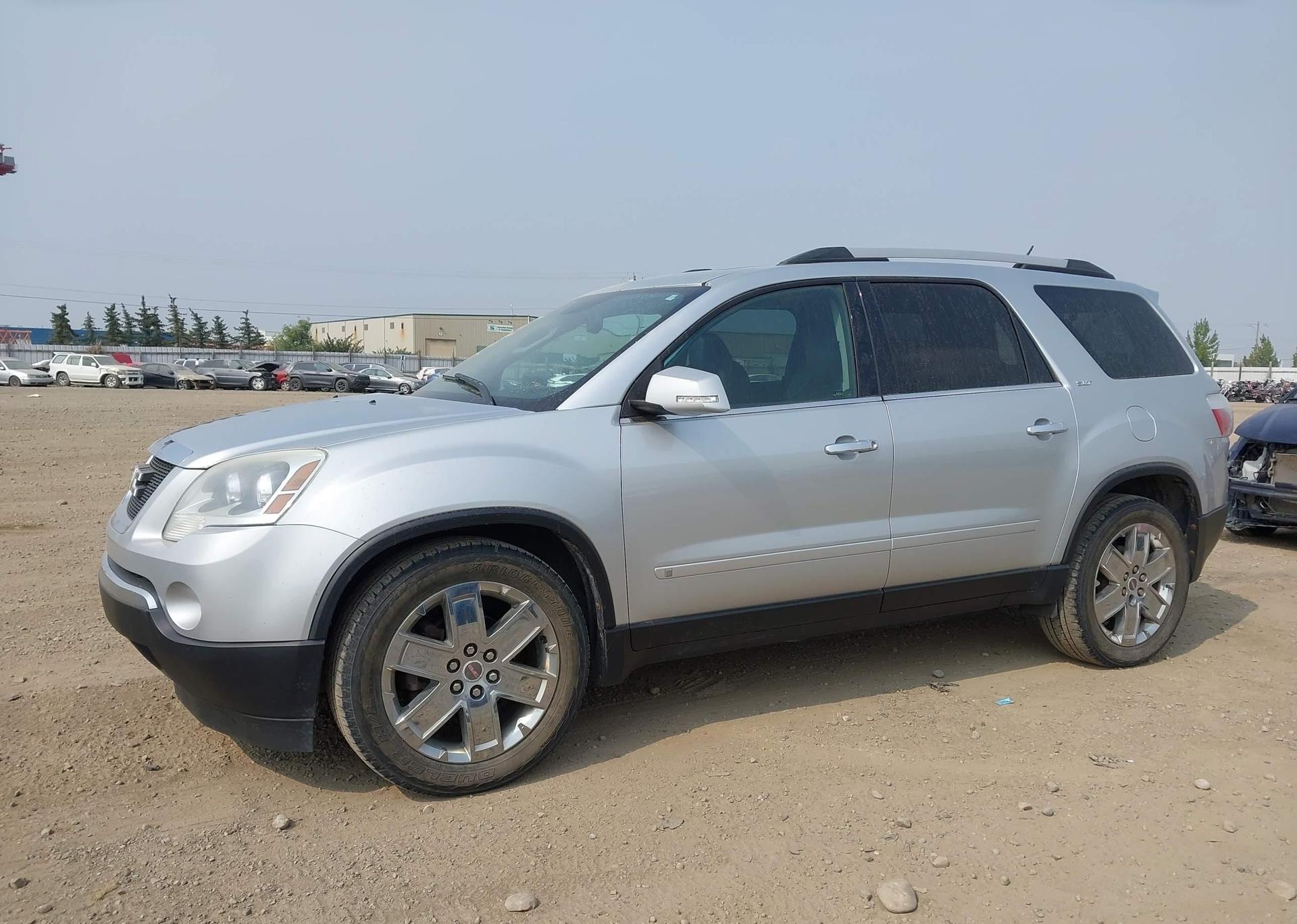2010 GMC ACADIA SLT-2