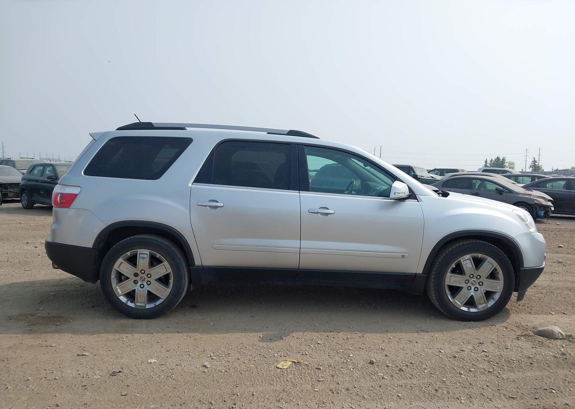 2010 GMC ACADIA SLT-2