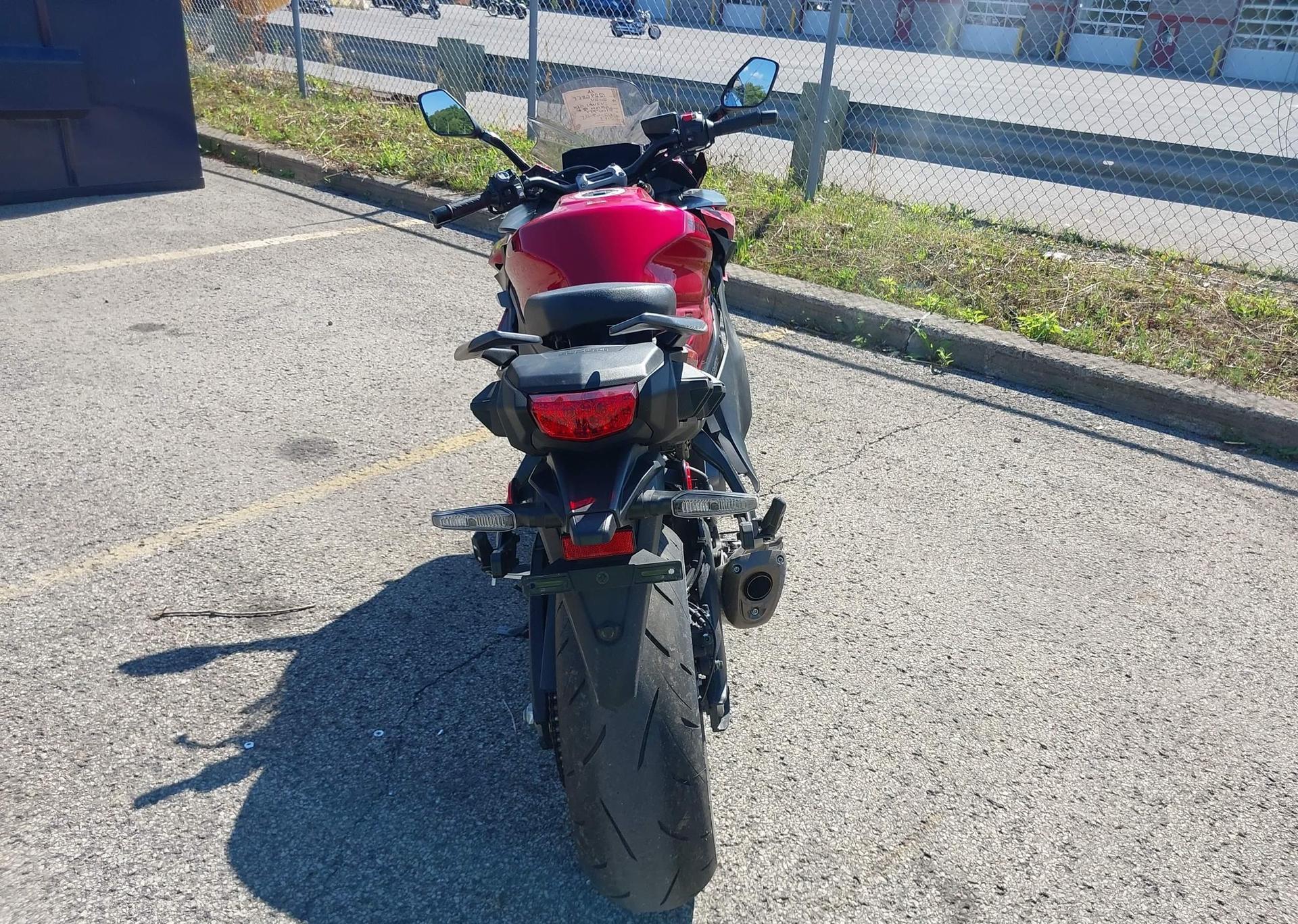 2024 SUZUKI GSX1000 GT