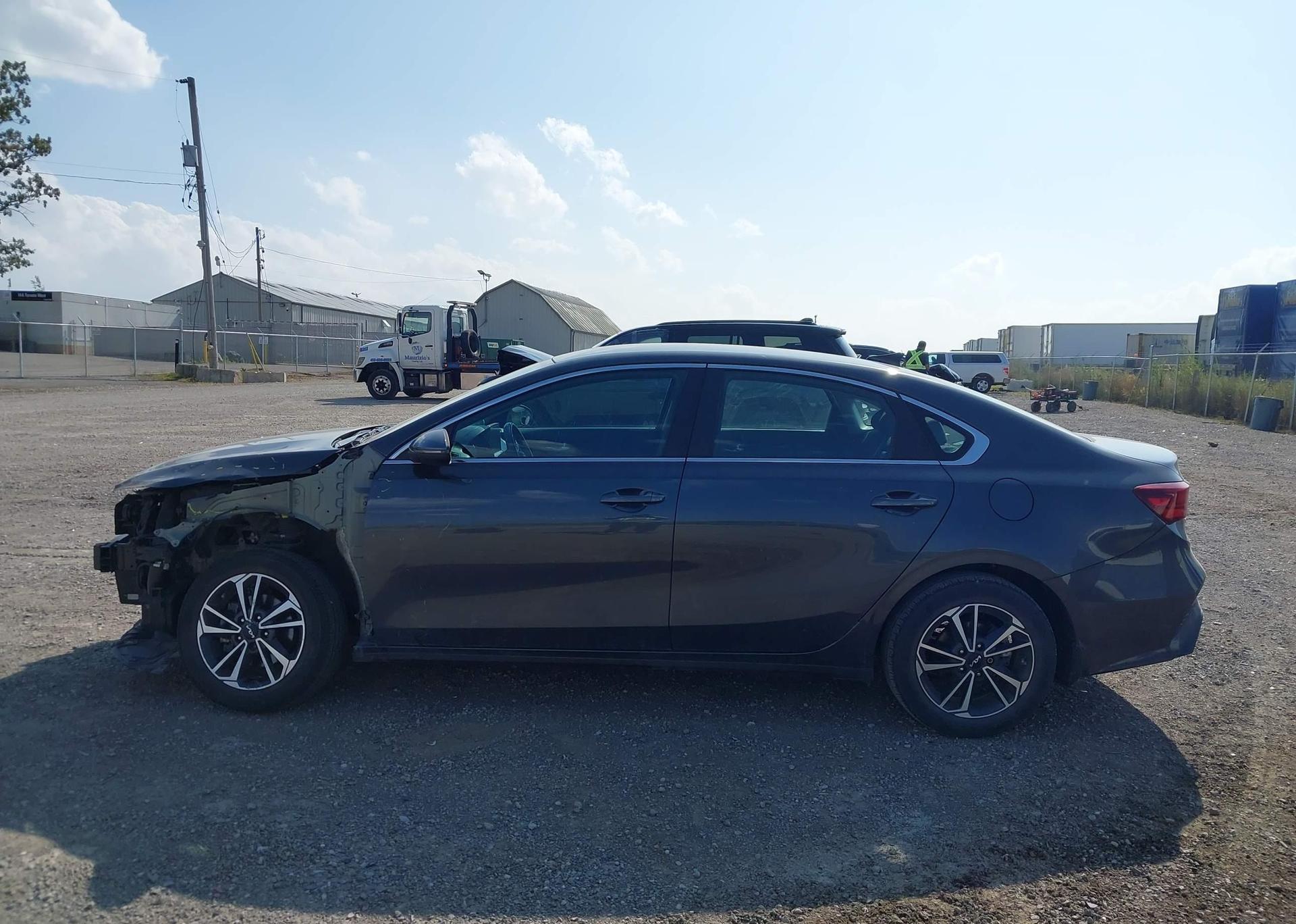2023 KIA FORTE EX