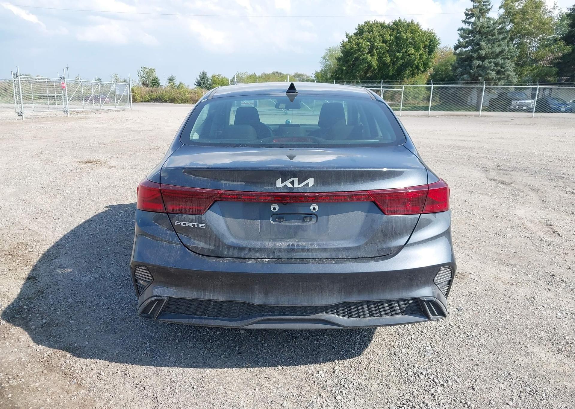 2023 KIA FORTE EX