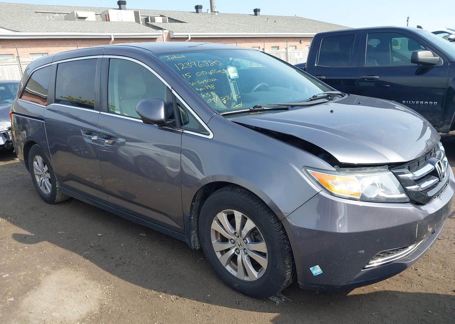 2015 HONDA ODYSSEY