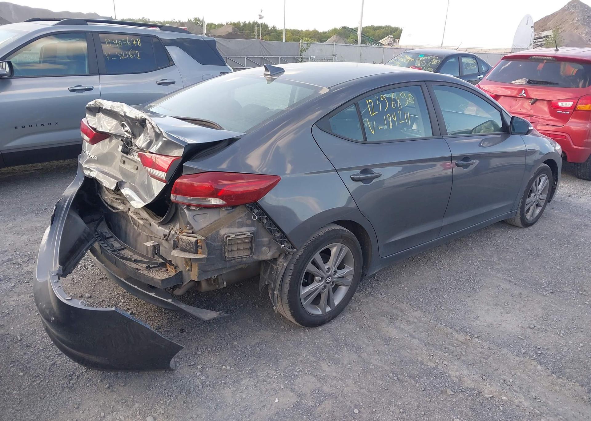 2017 HYUNDAI ELANTRA GL
