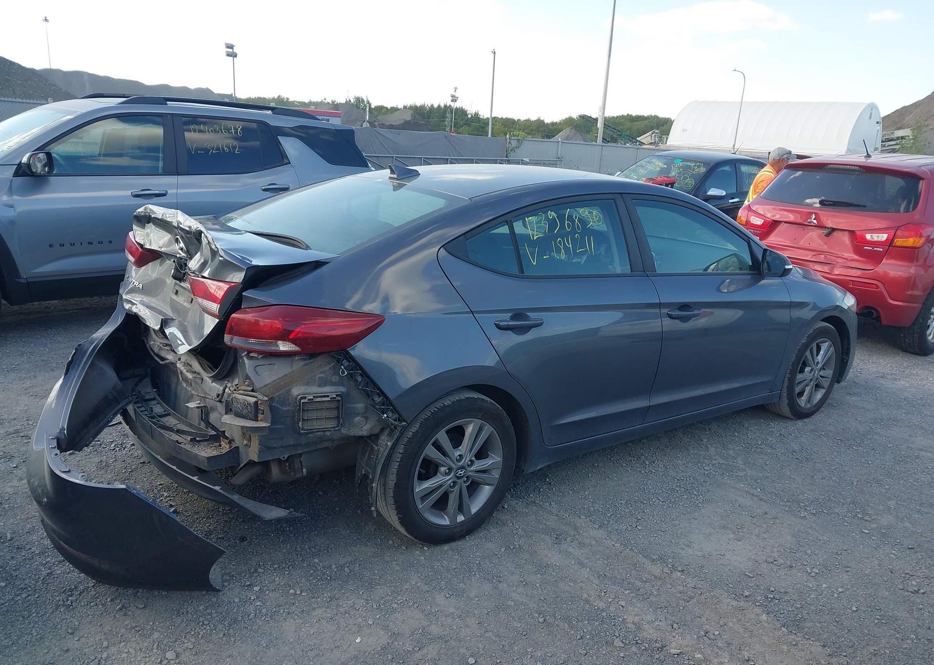 2017 HYUNDAI ELANTRA GL