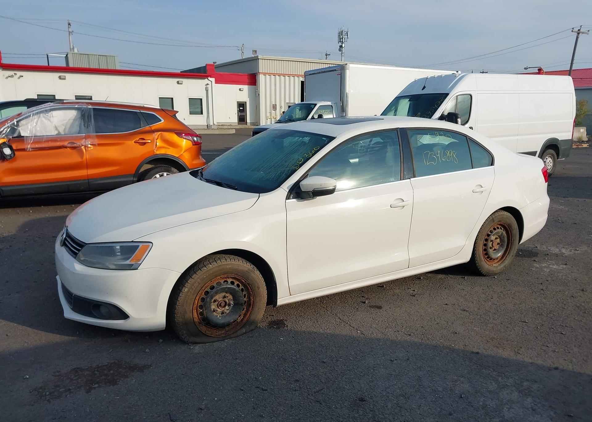 2013 VOLKSWAGEN JETTA 2.5L HIGHLINE