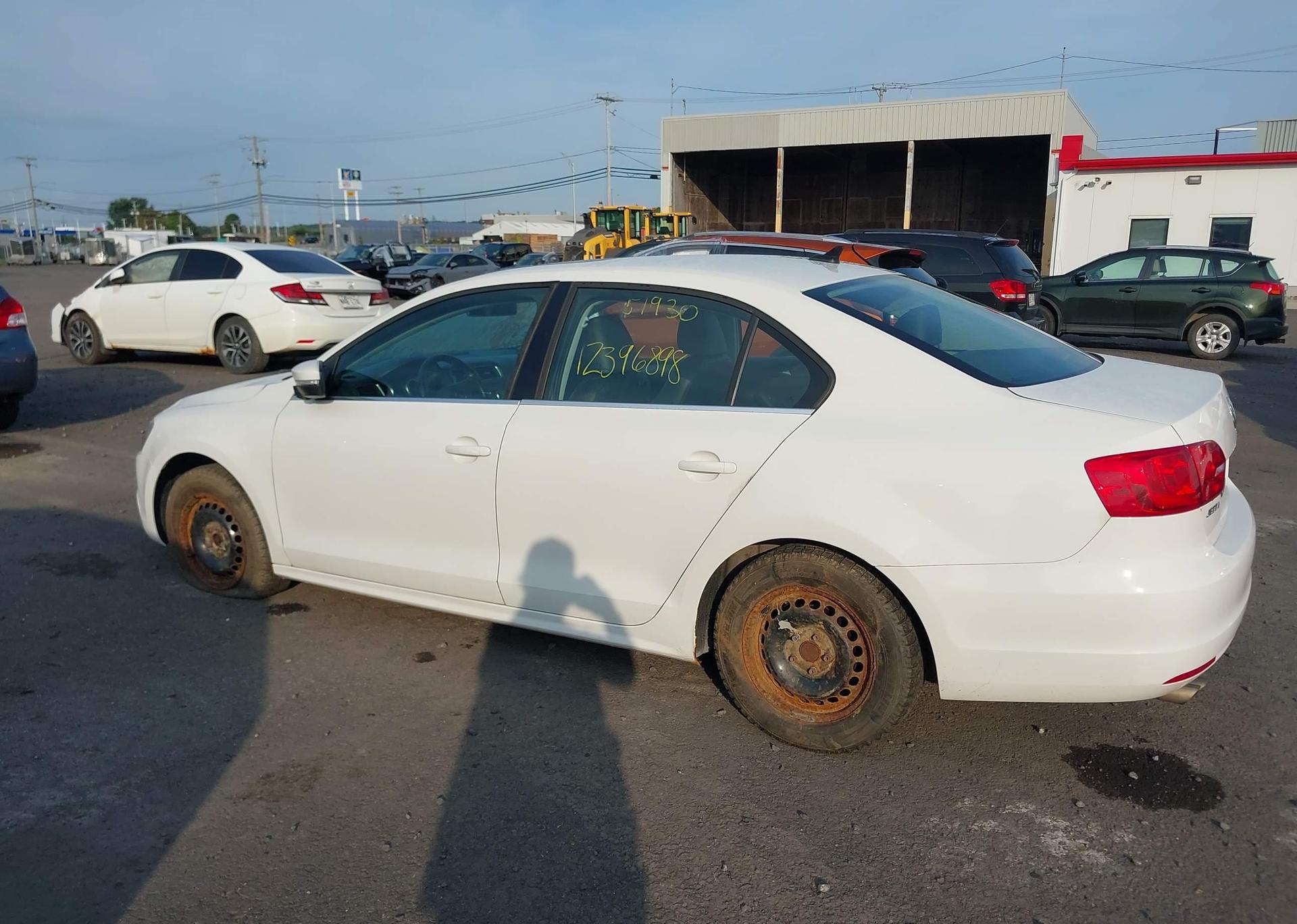 2013 VOLKSWAGEN JETTA 2.5L HIGHLINE