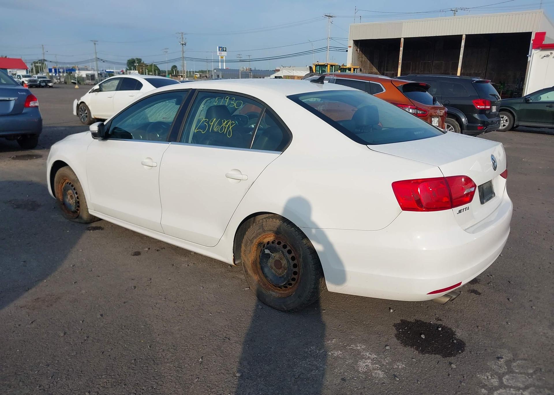 2013 VOLKSWAGEN JETTA 2.5L HIGHLINE