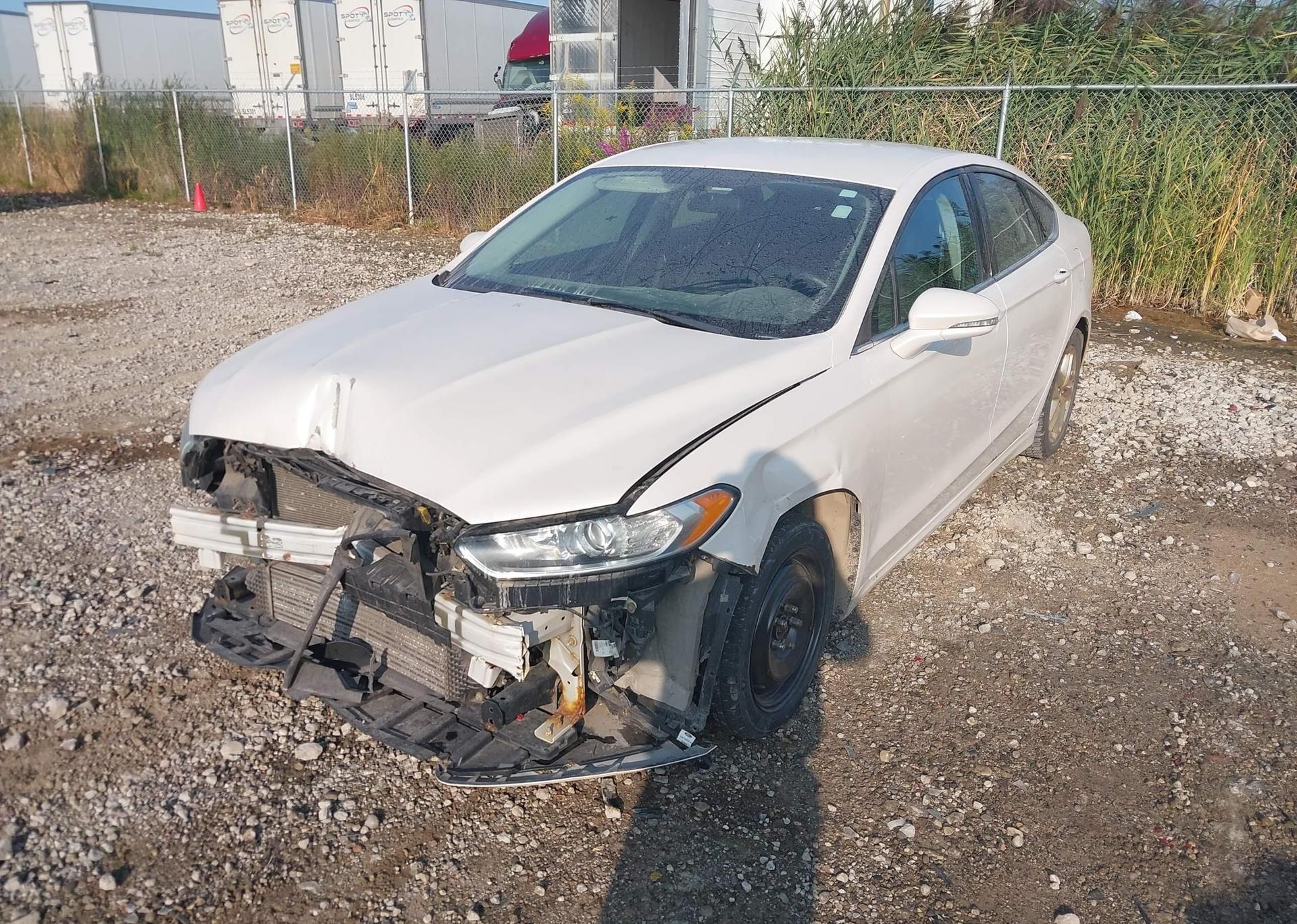 2013 FORD FUSION SE