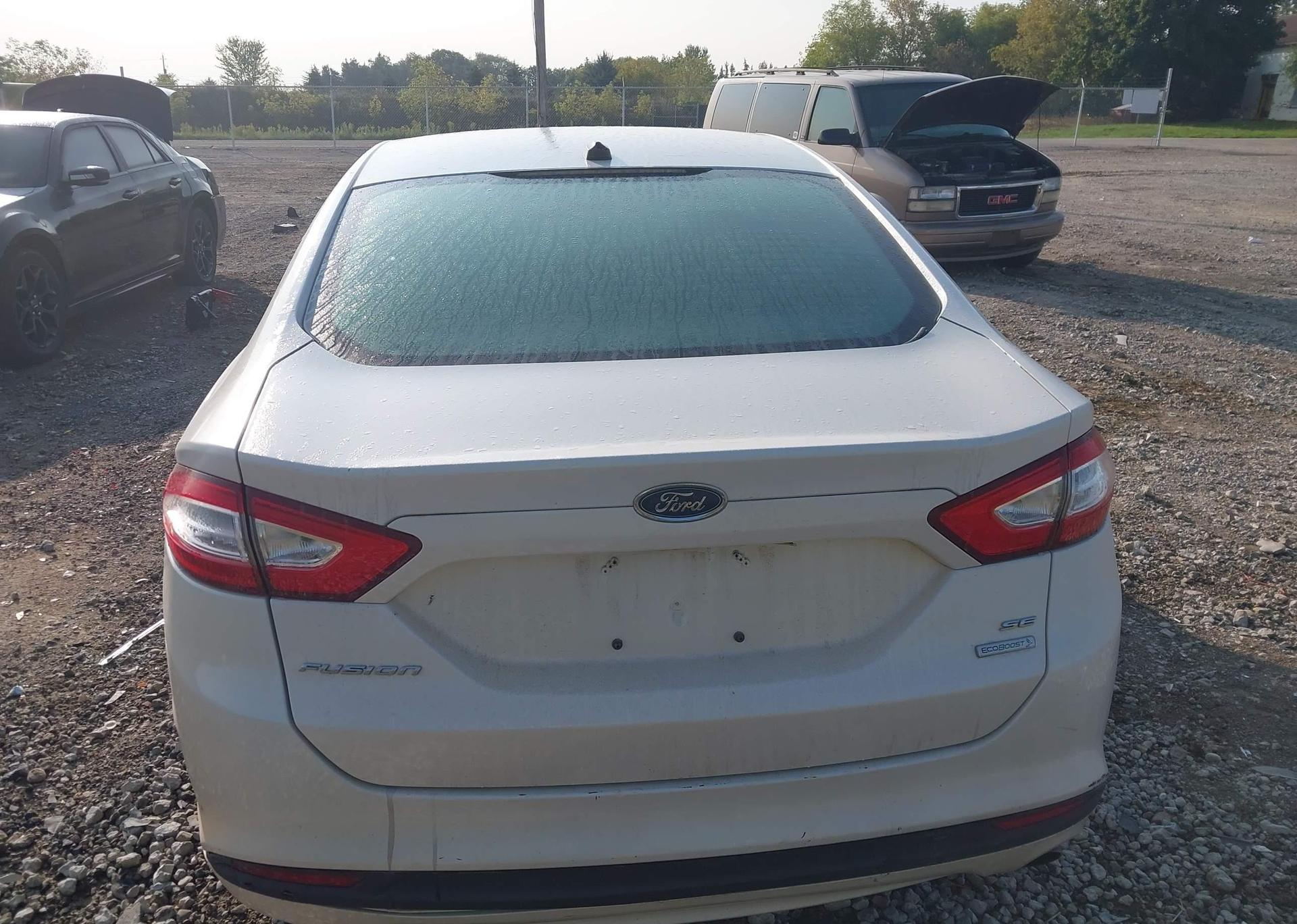 2013 FORD FUSION SE