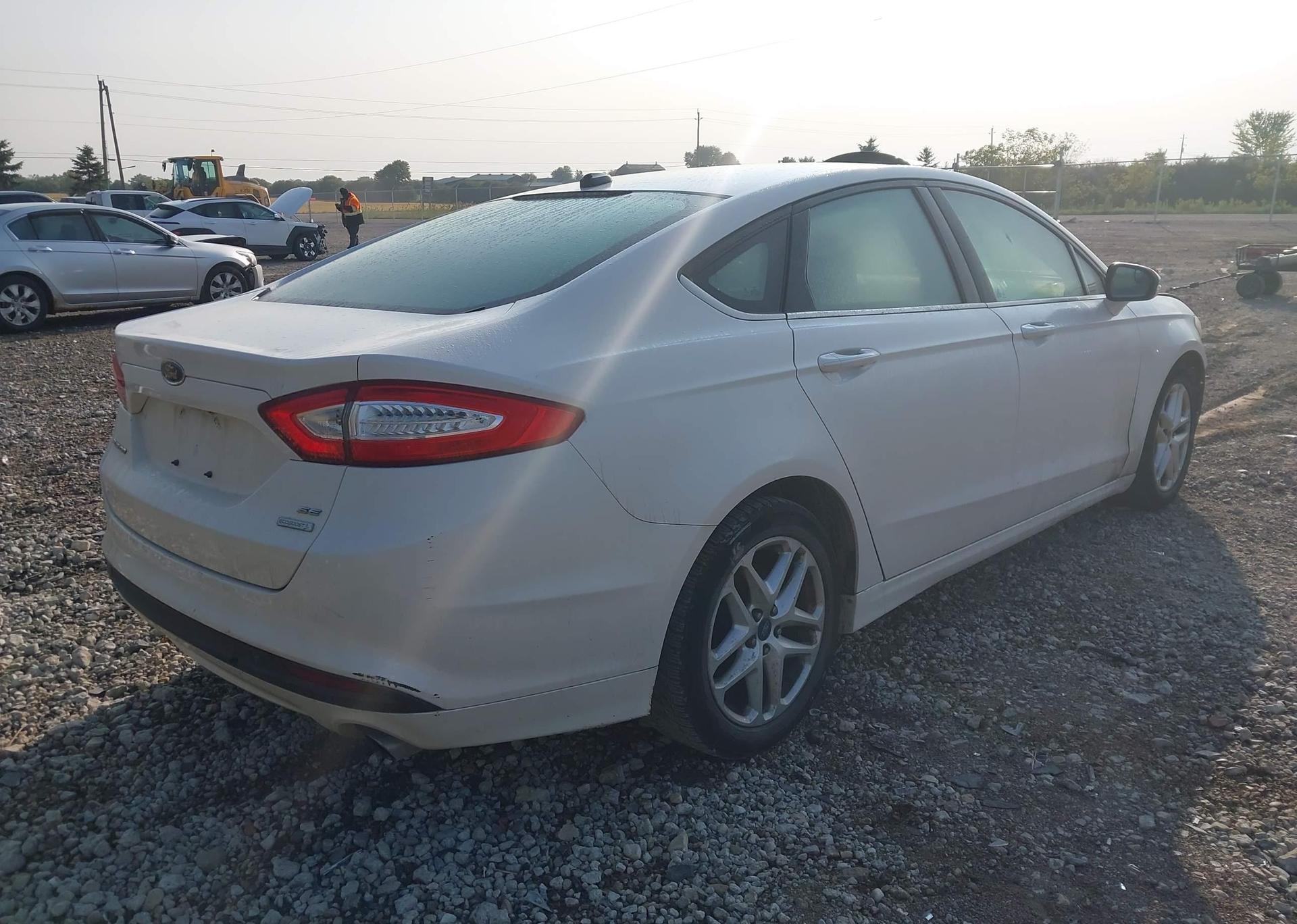2013 FORD FUSION SE