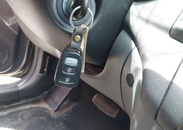 2012 HYUNDAI ELANTRA TOURING GL