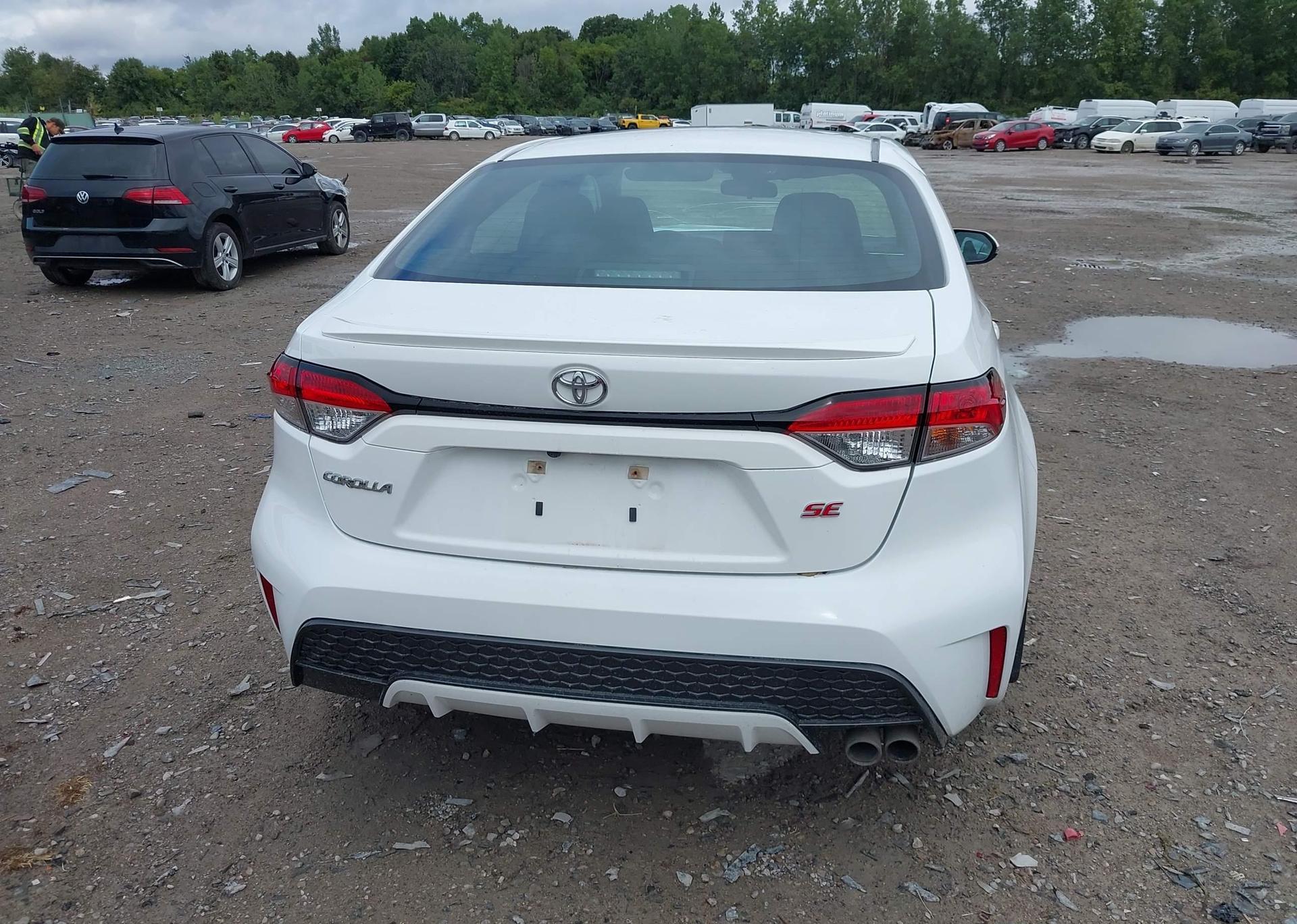 2020 TOYOTA COROLLA SE