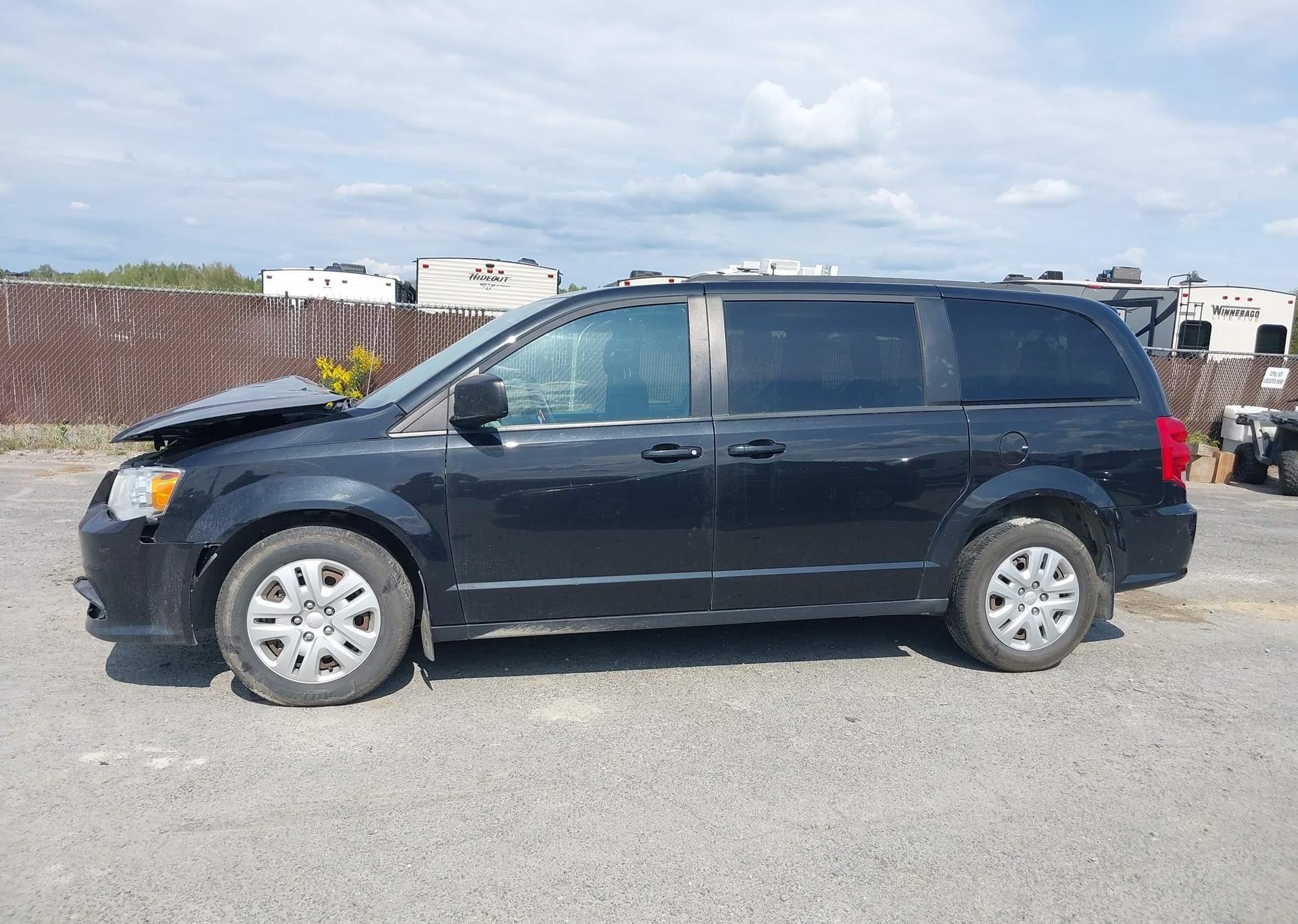 2019 DODGE GRAND CARAVAN SE