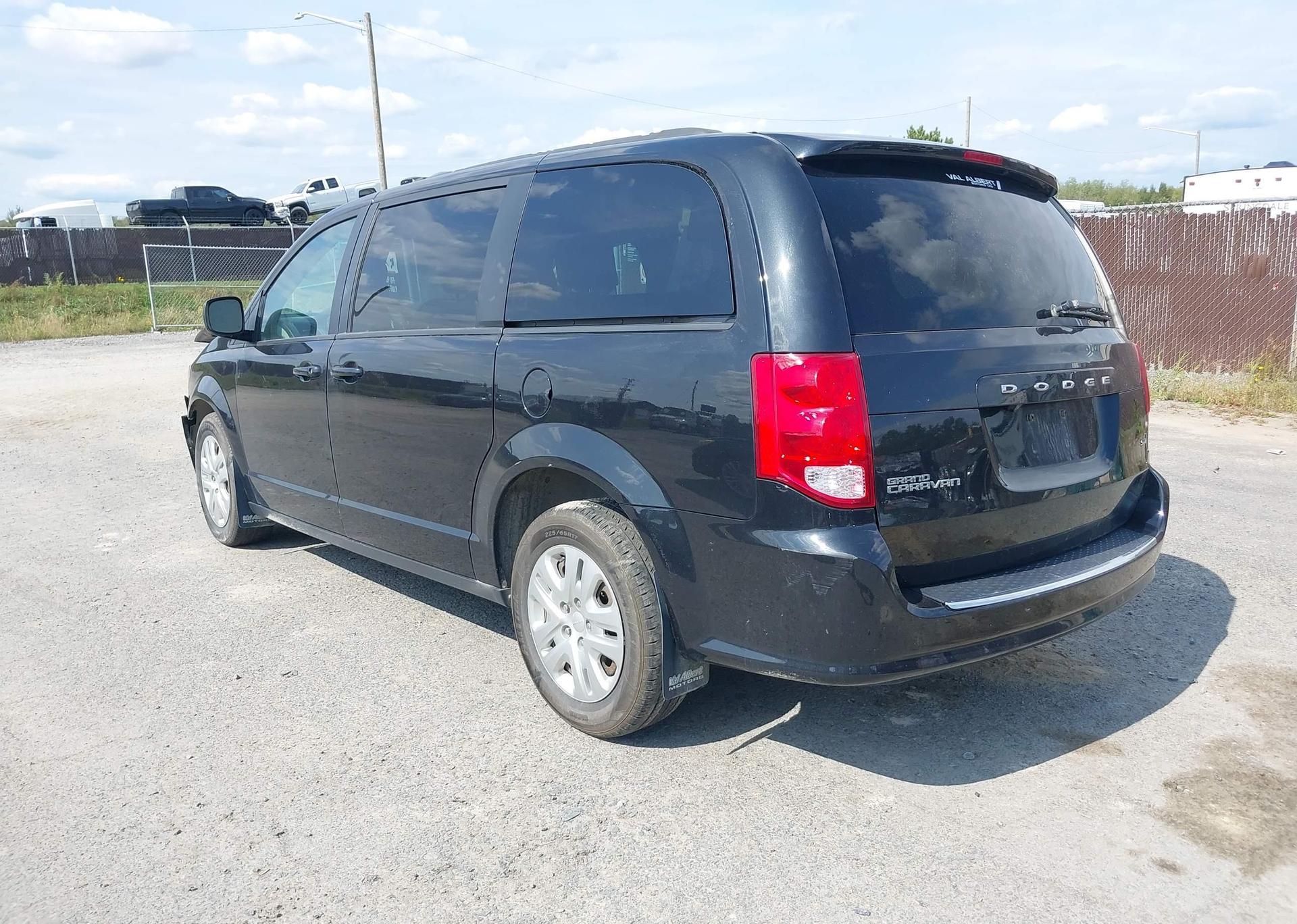 2019 DODGE GRAND CARAVAN SE