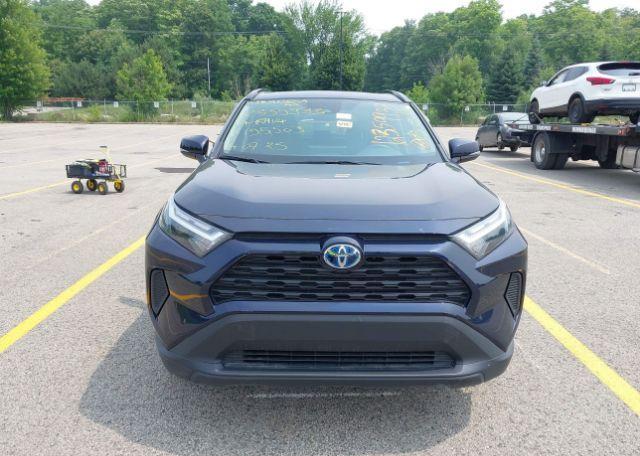 2024 TOYOTA RAV4 HYBRID XLE