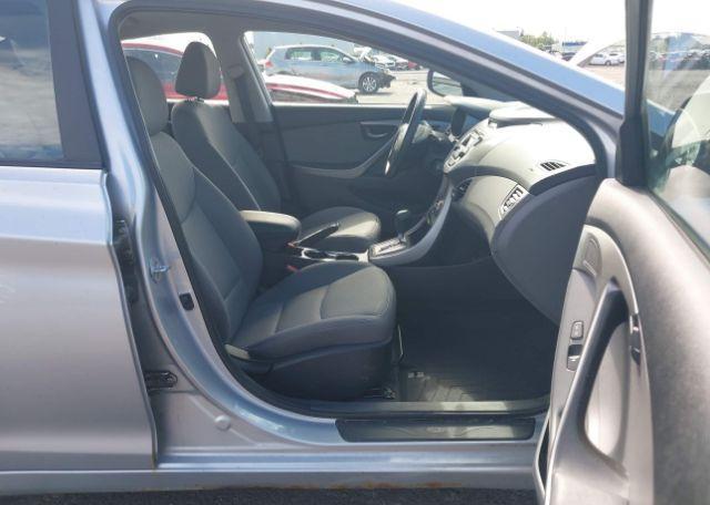 2013 HYUNDAI ELANTRA GL