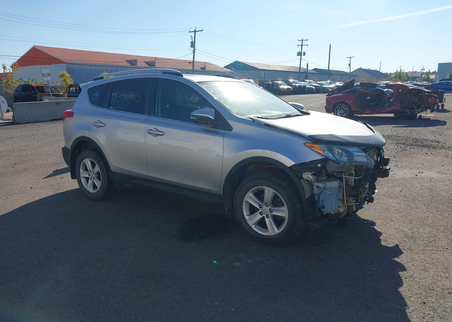2014 TOYOTA RAV4 XLE
