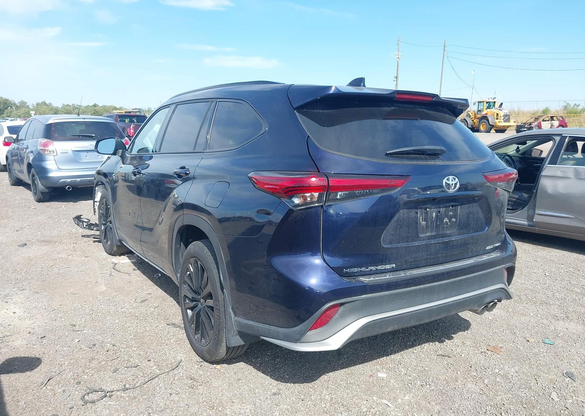 2023 TOYOTA HIGHLANDER