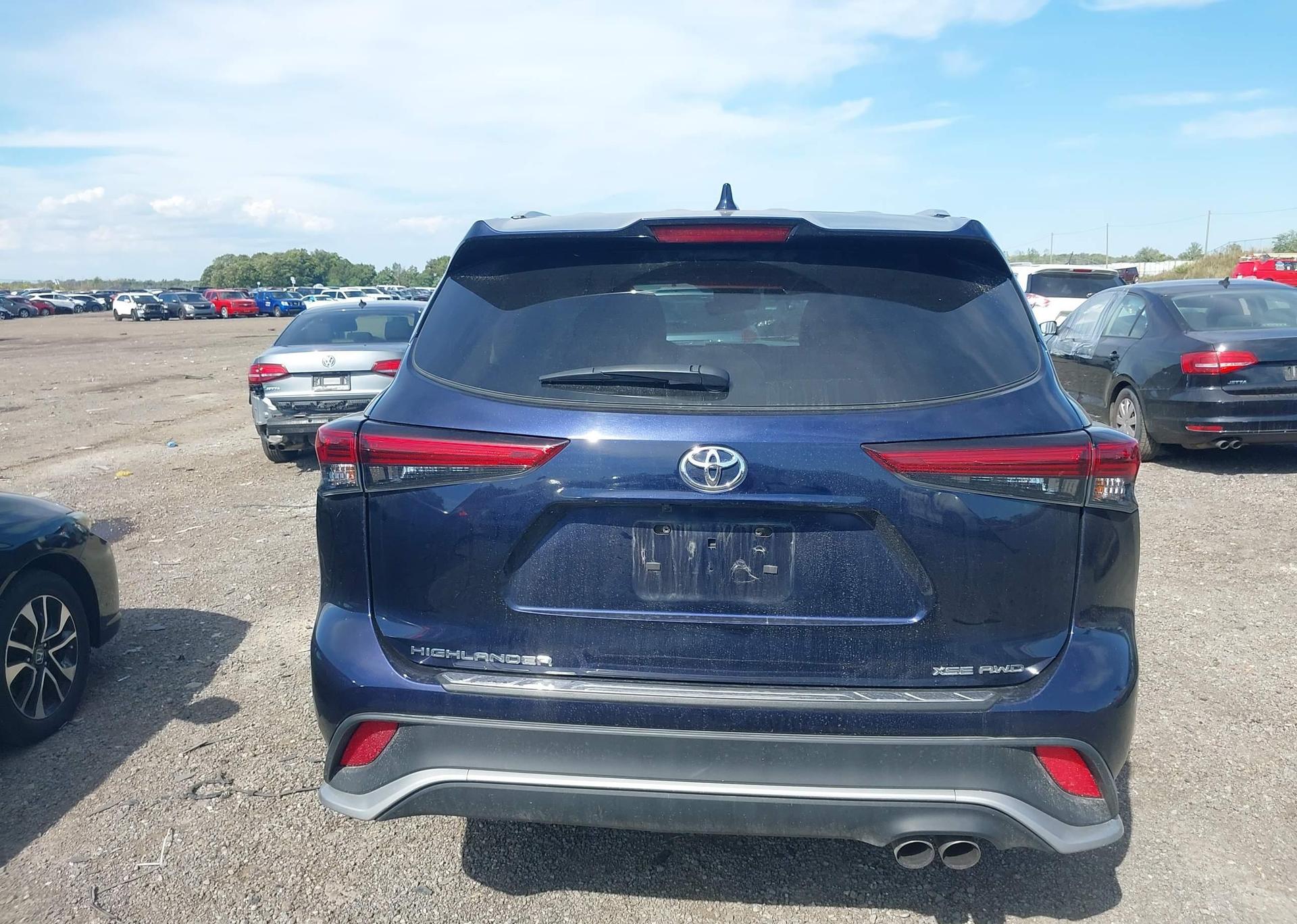 2023 TOYOTA HIGHLANDER