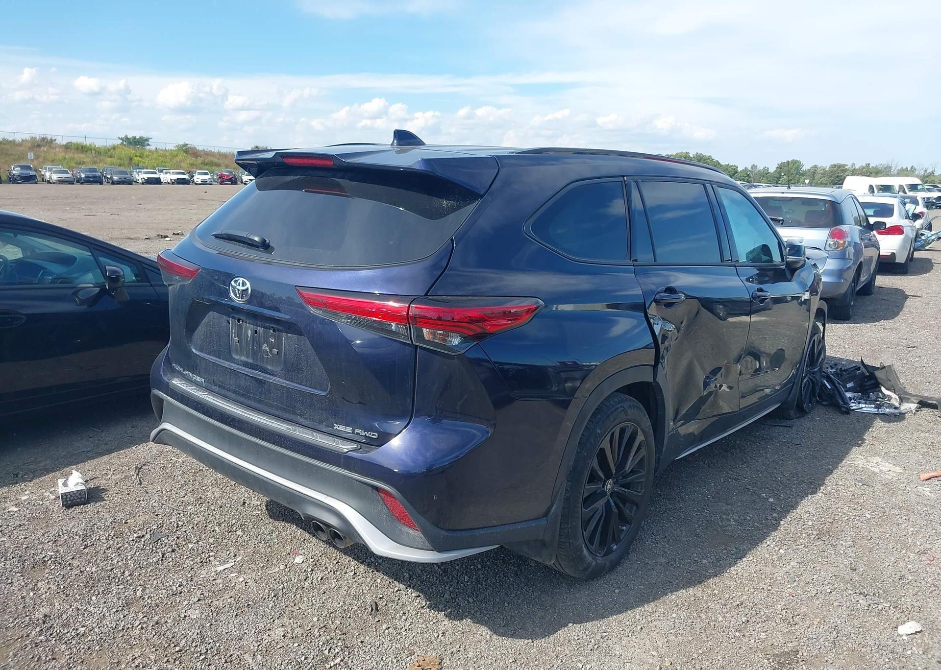 2023 TOYOTA HIGHLANDER