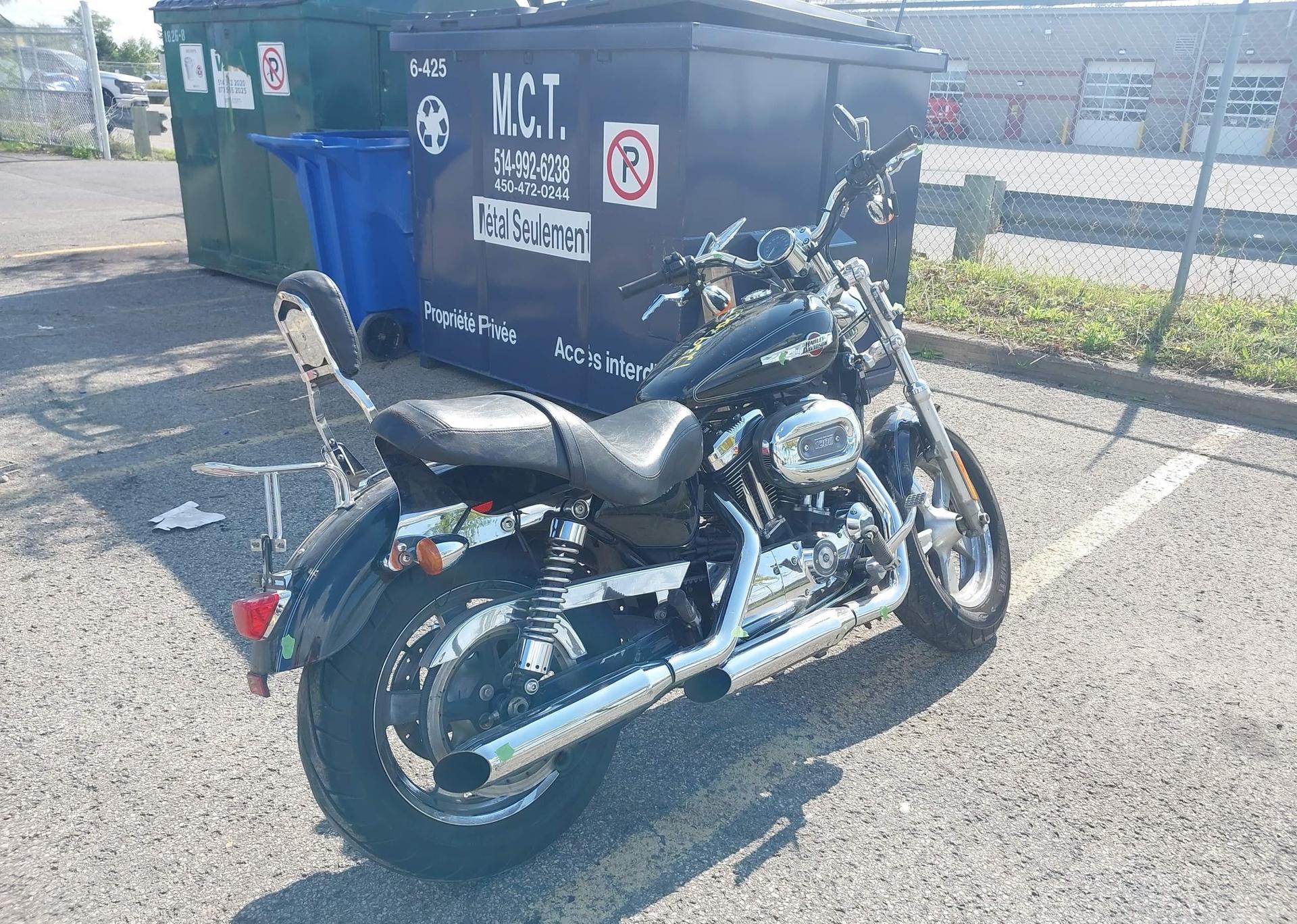 2011 HARLEY-DAVIDSON XLH1200 C