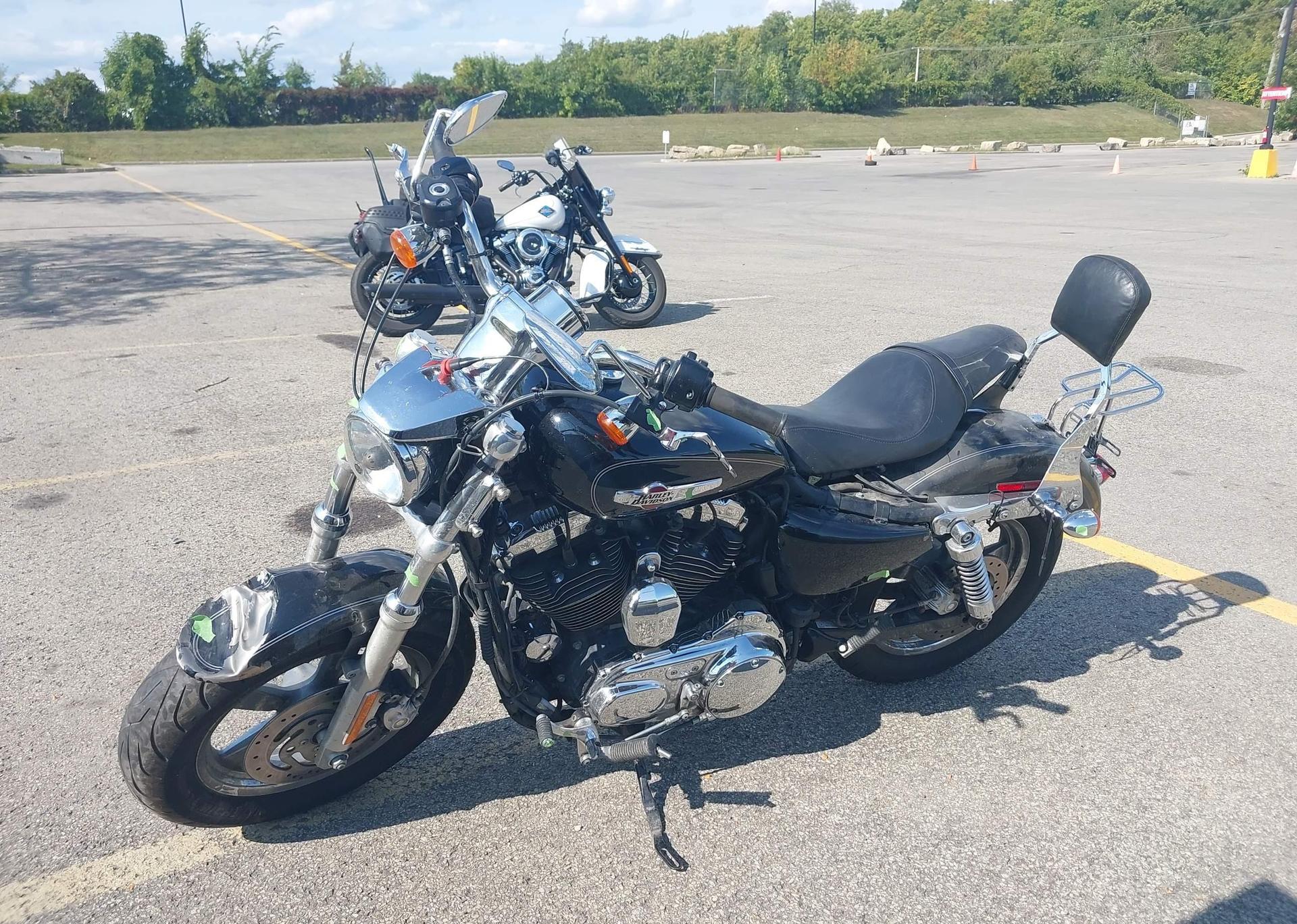 2011 HARLEY-DAVIDSON XLH1200 C