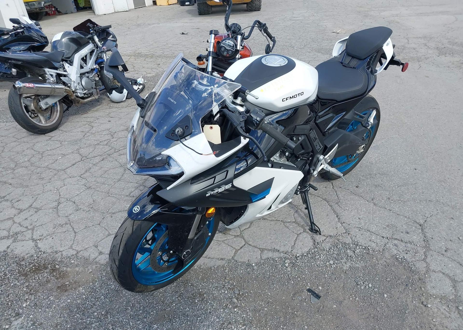 2025 CF MOTO 675SS